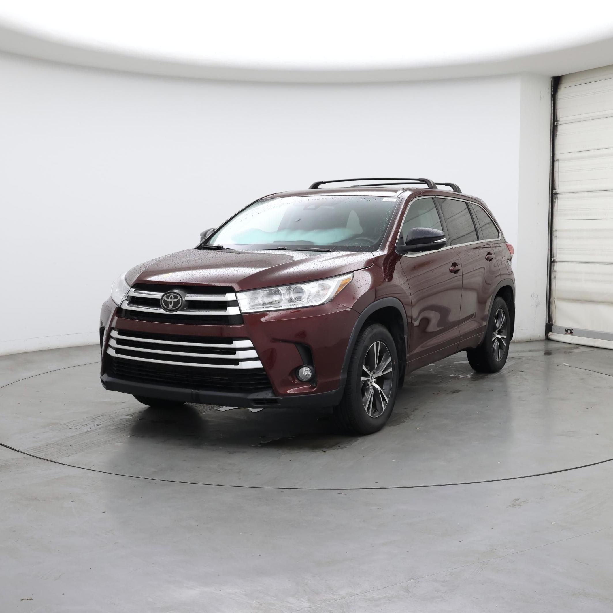 Thumbnail: 2018 Toyota Highlander - 4