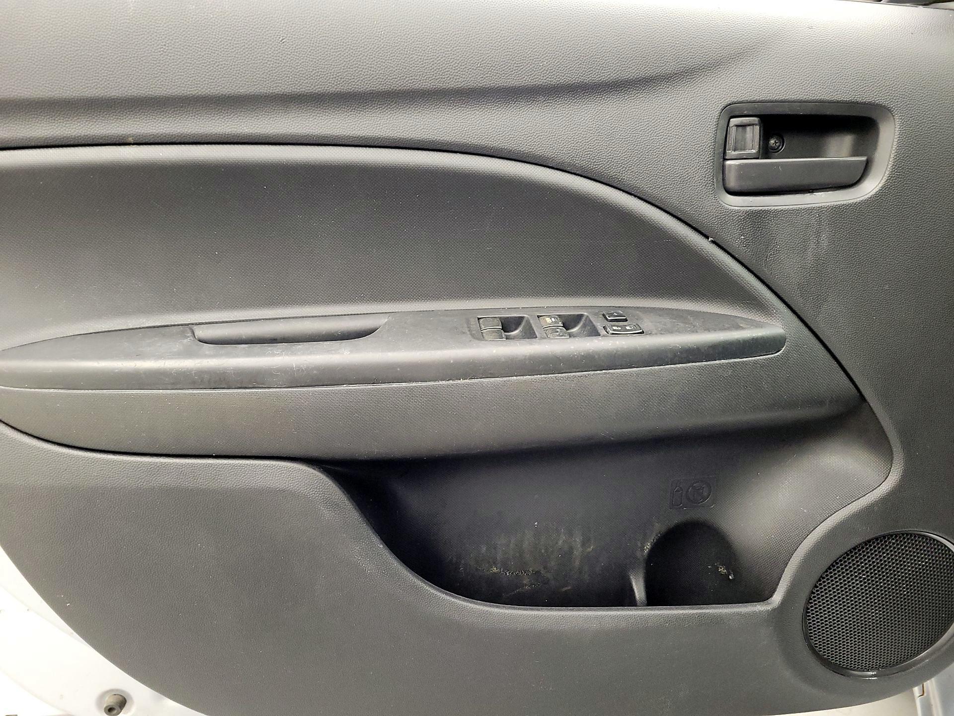 Thumbnail: 2018 Mitsubishi Mirage G4 - 12