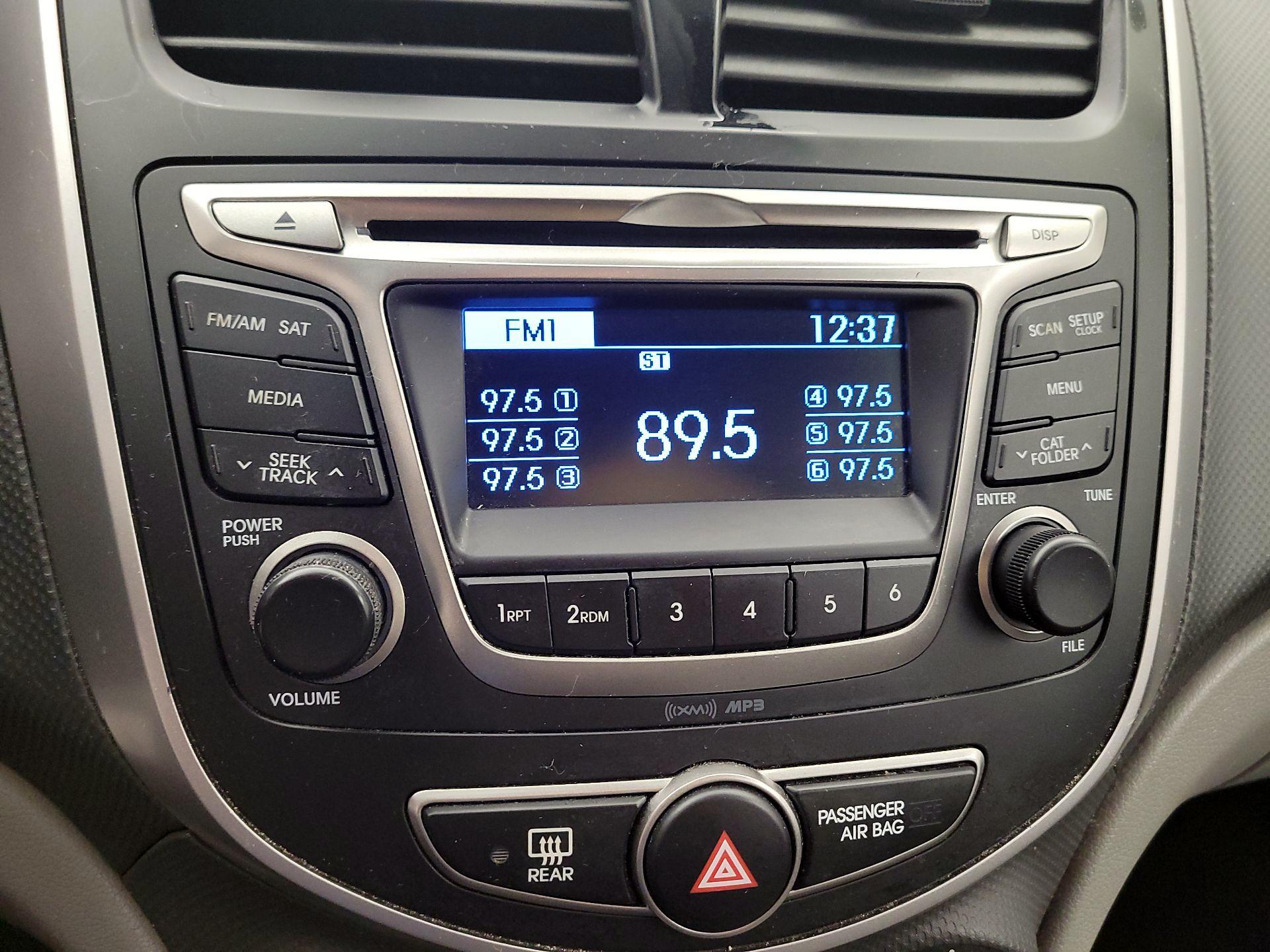 Thumbnail: 2017 Hyundai Accent - 13