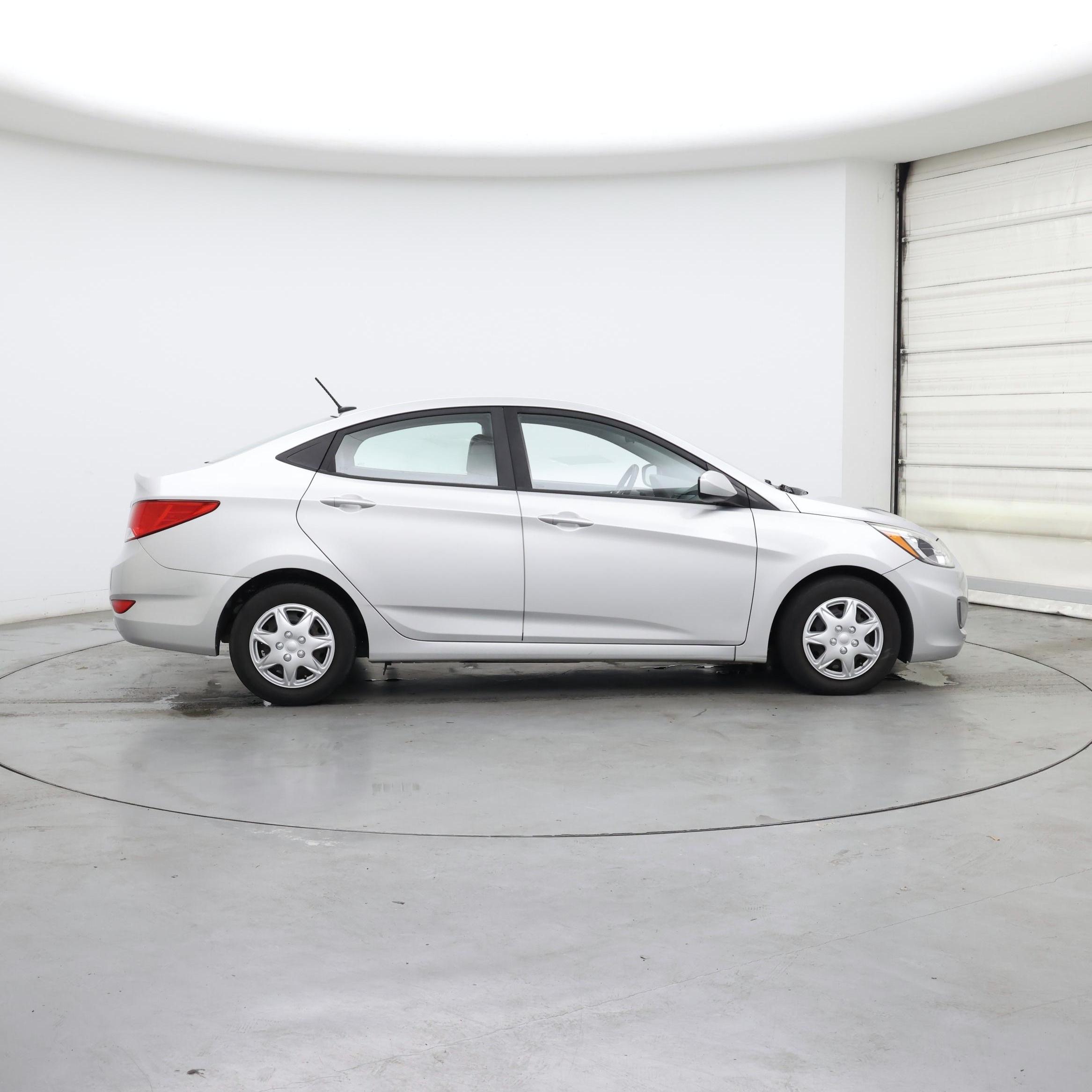 Thumbnail: 2017 Hyundai Accent - 7