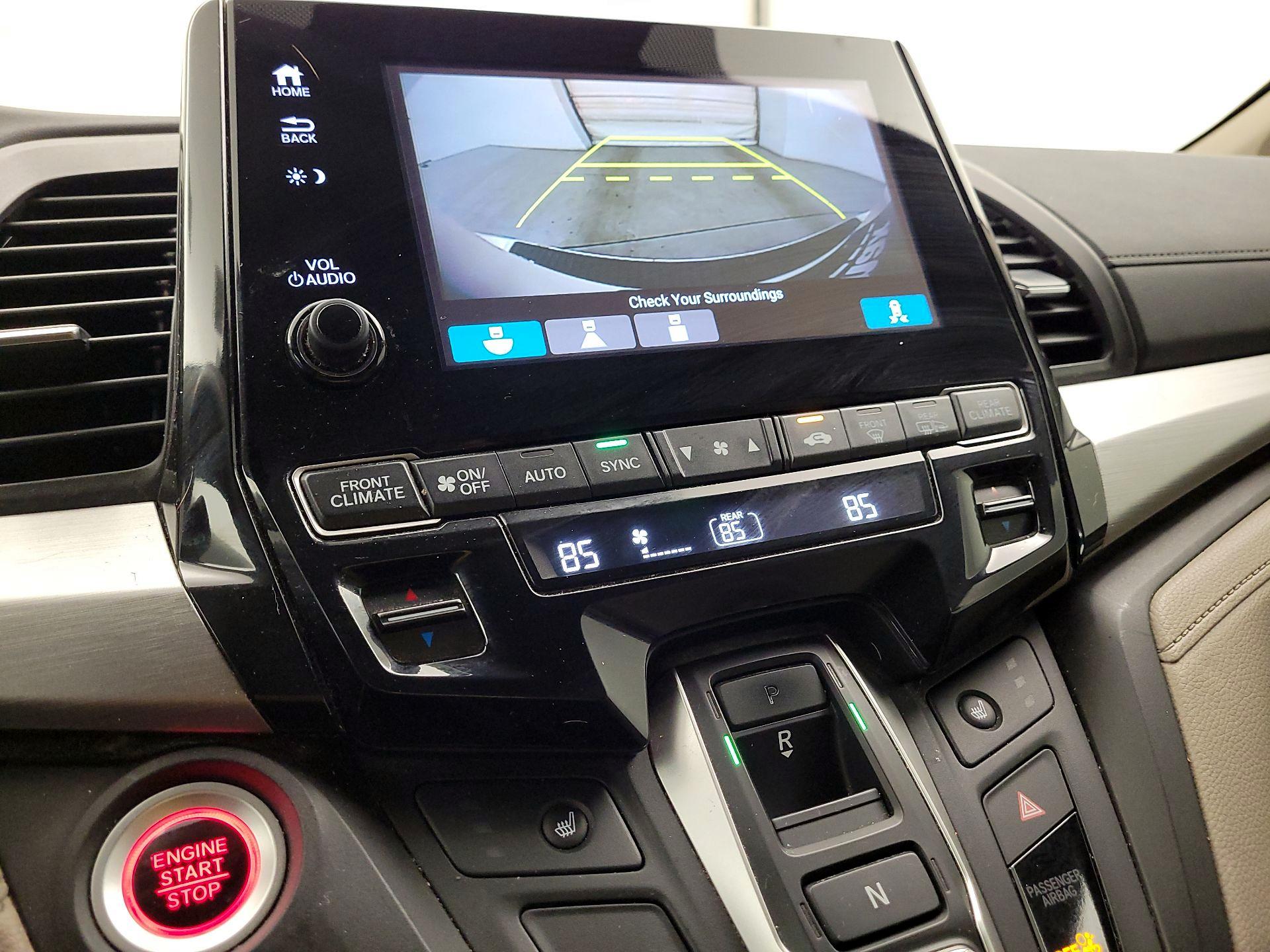 Thumbnail: 2019 Honda Odyssey - 14