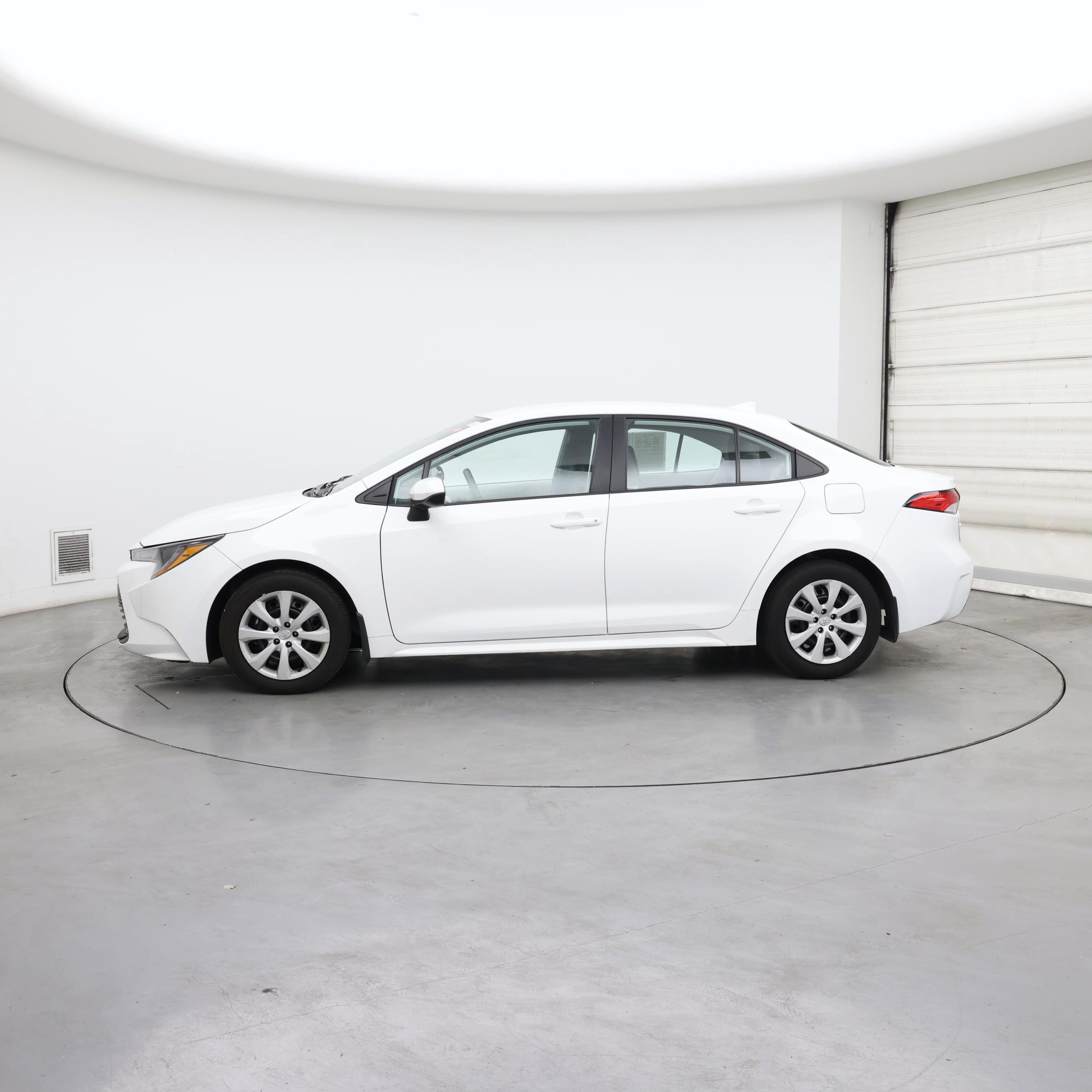 Thumbnail: 2025 Toyota Corolla - 3