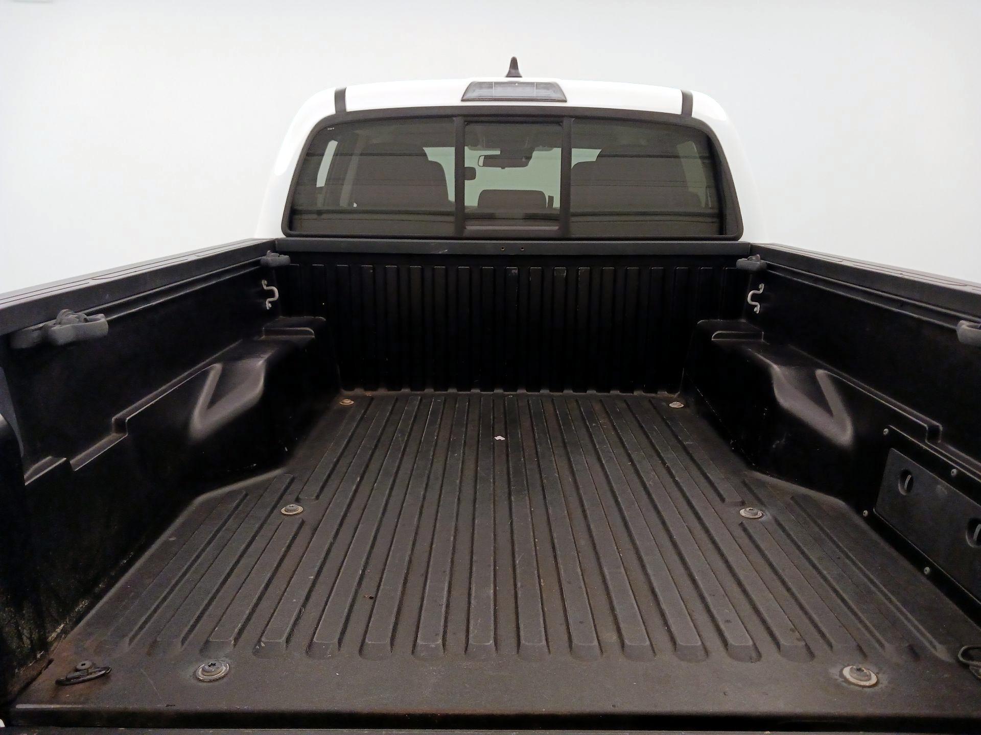 Thumbnail: 2021 Toyota Tacoma - 20