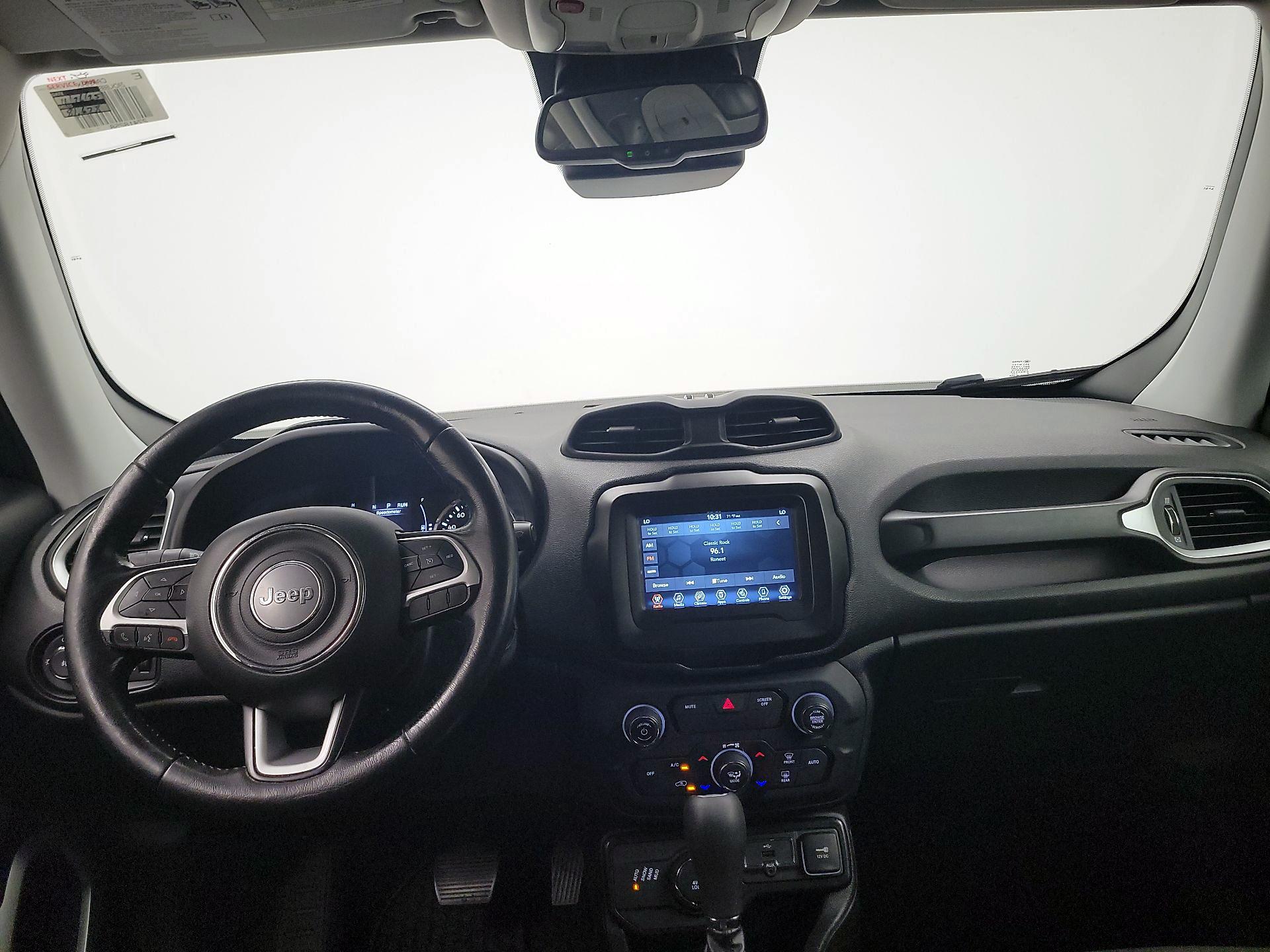 Thumbnail: 2020 Jeep Renegade - 9