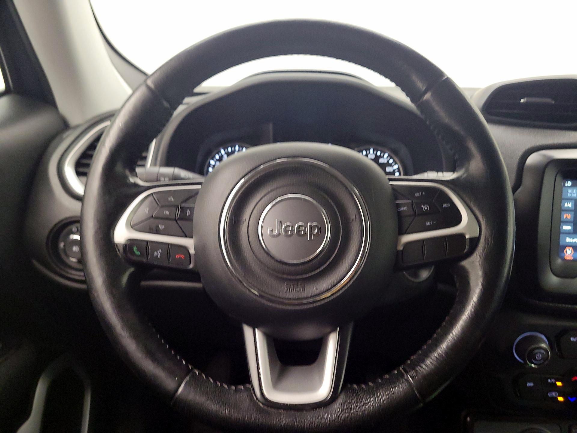 Thumbnail: 2020 Jeep Renegade - 10