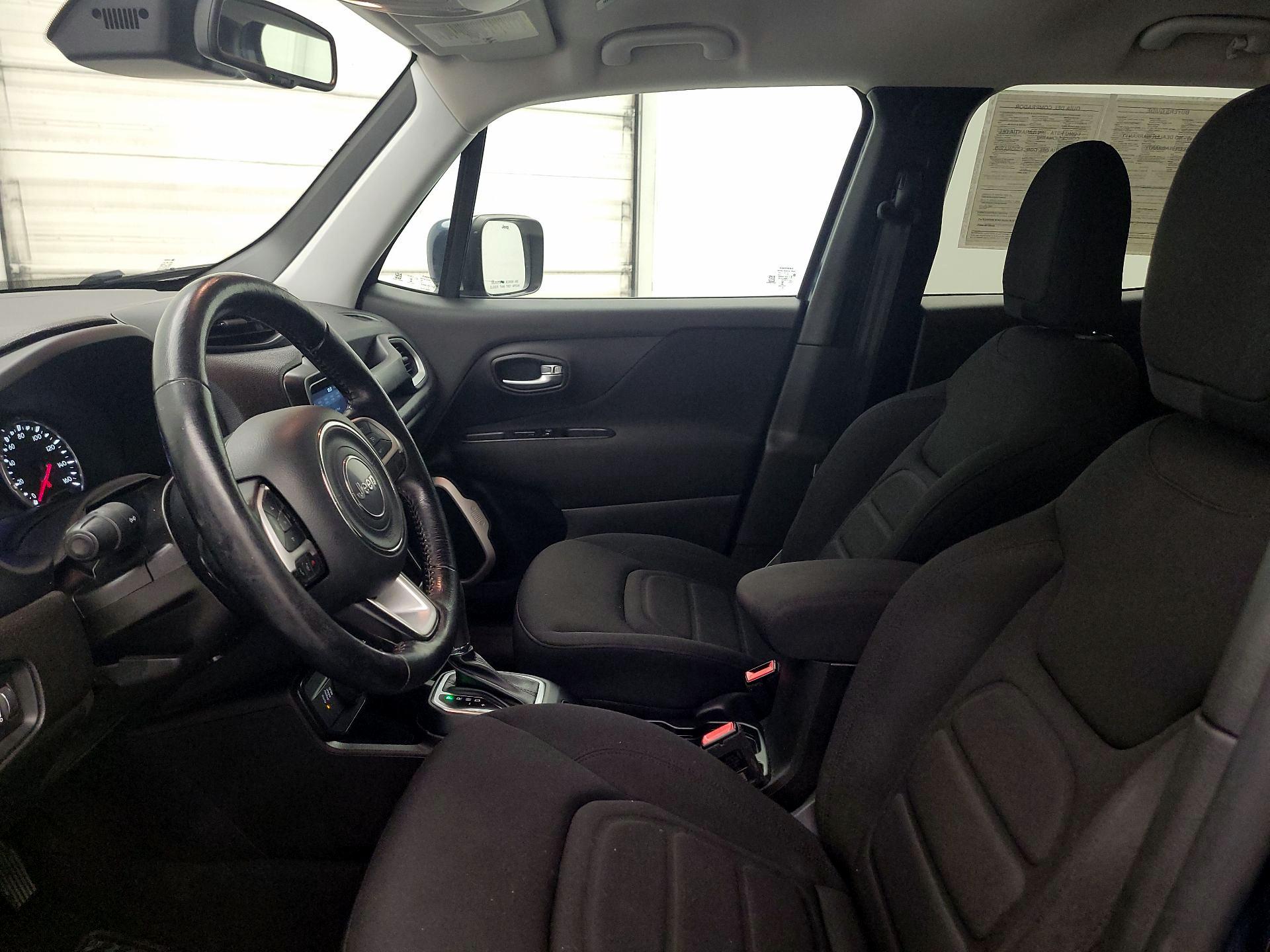 Thumbnail: 2020 Jeep Renegade - 11