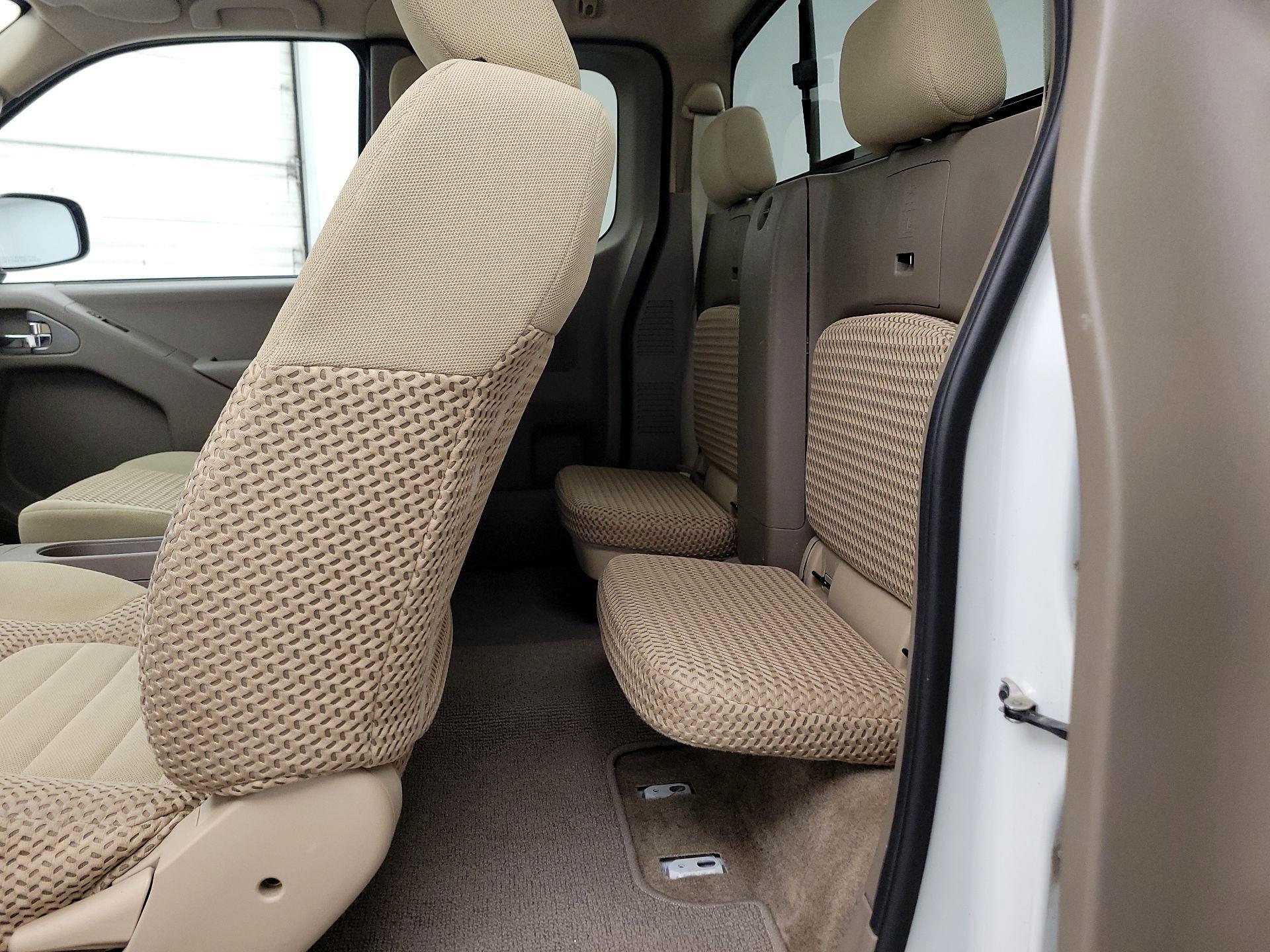 Thumbnail: 2017 Nissan Frontier - 19