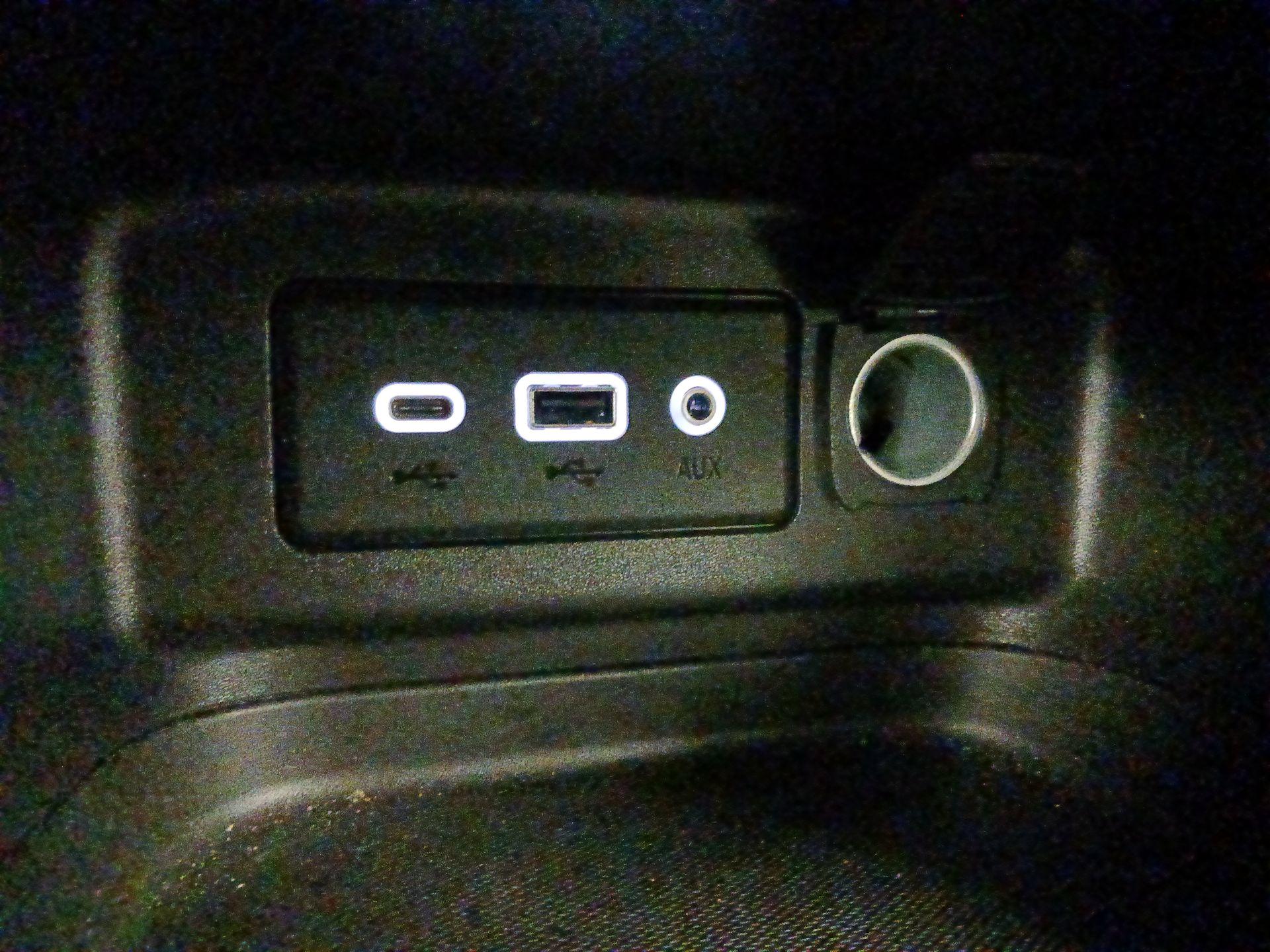 Thumbnail: 2021 Chevrolet Equinox - 18