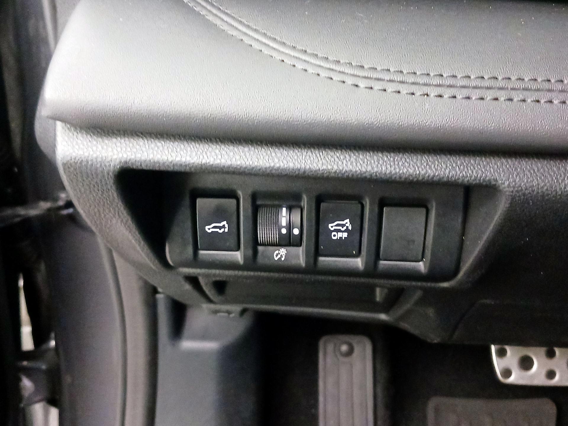 Thumbnail: 2022 Subaru Outback - 13