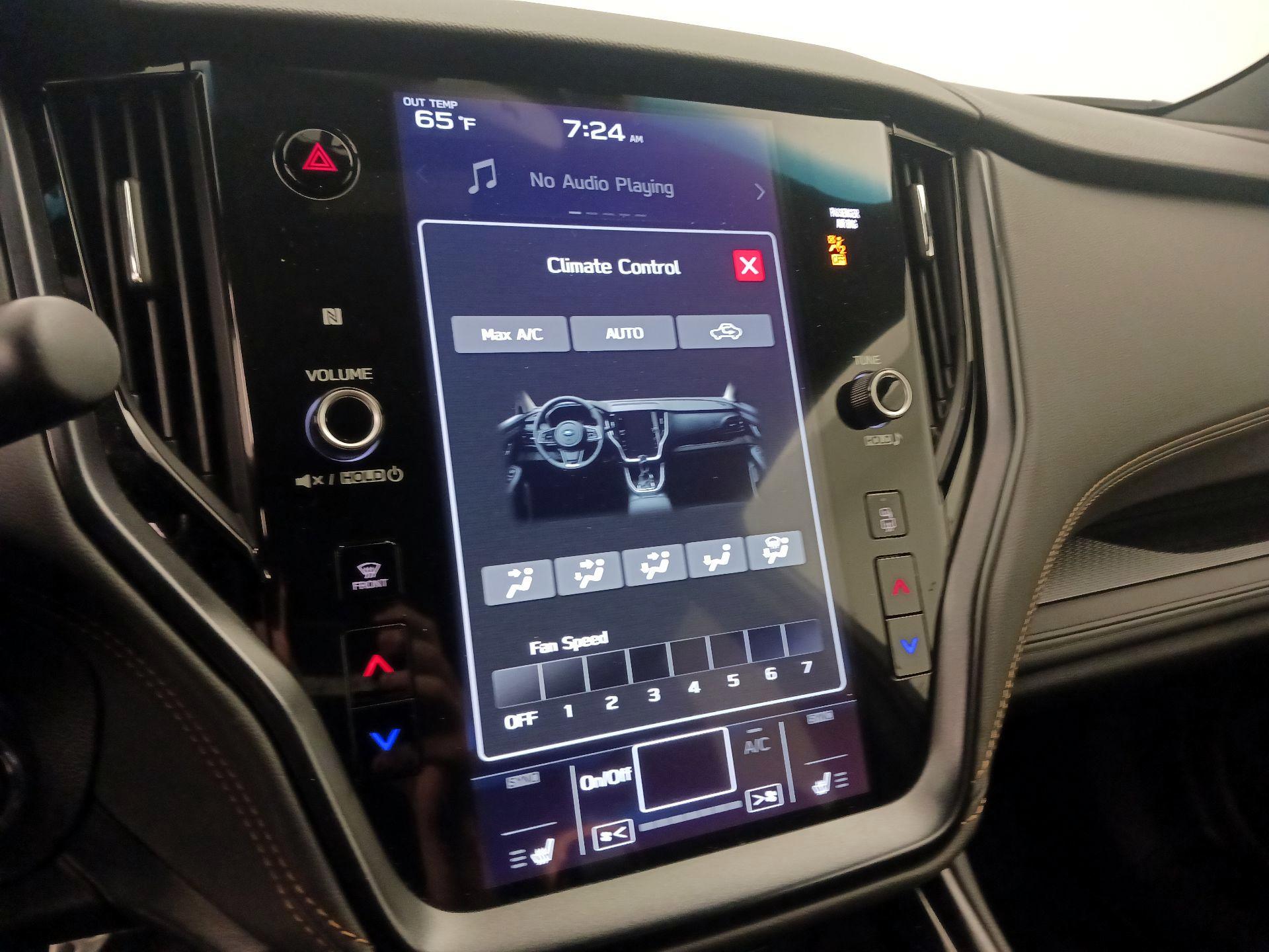 Thumbnail: 2022 Subaru Outback - 17