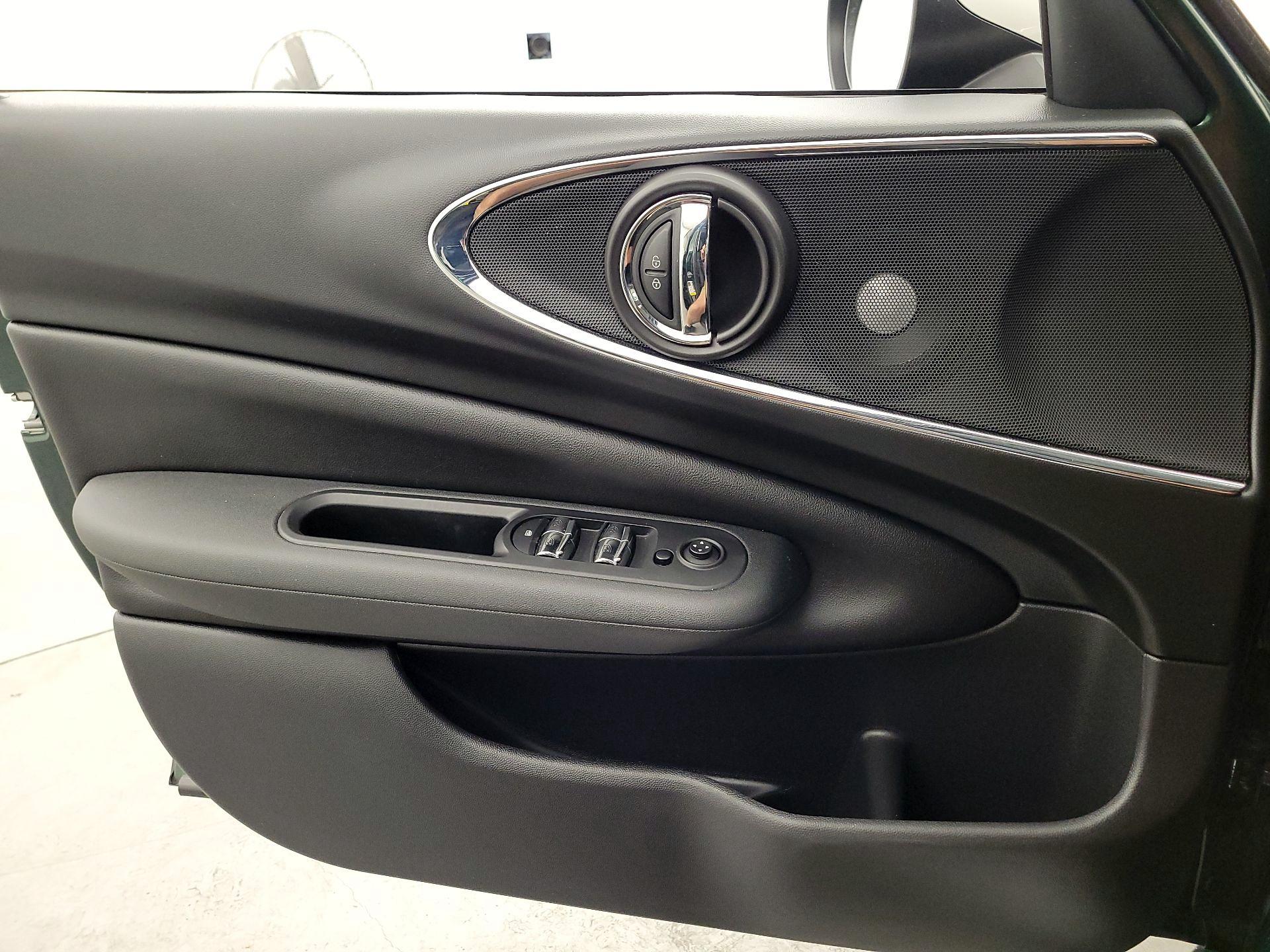 Thumbnail: 2018 MINI Cooper Clubman - 12