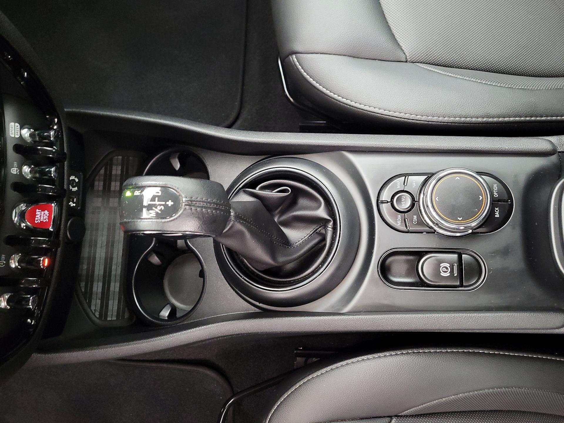 Thumbnail: 2018 MINI Cooper Clubman - 17