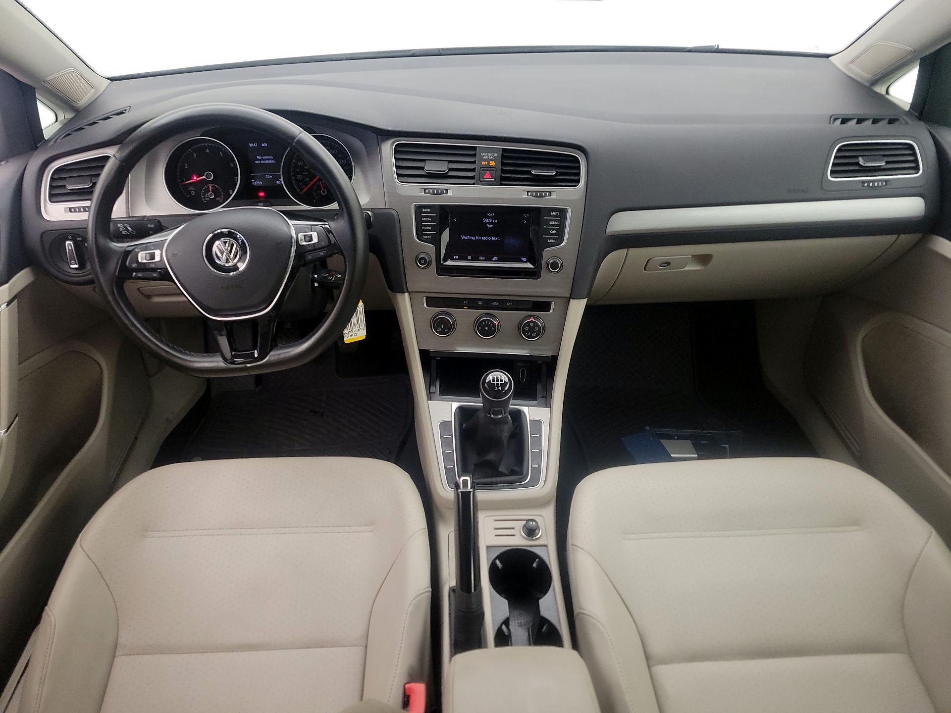 Thumbnail: 2015 Volkswagen Golf - 9