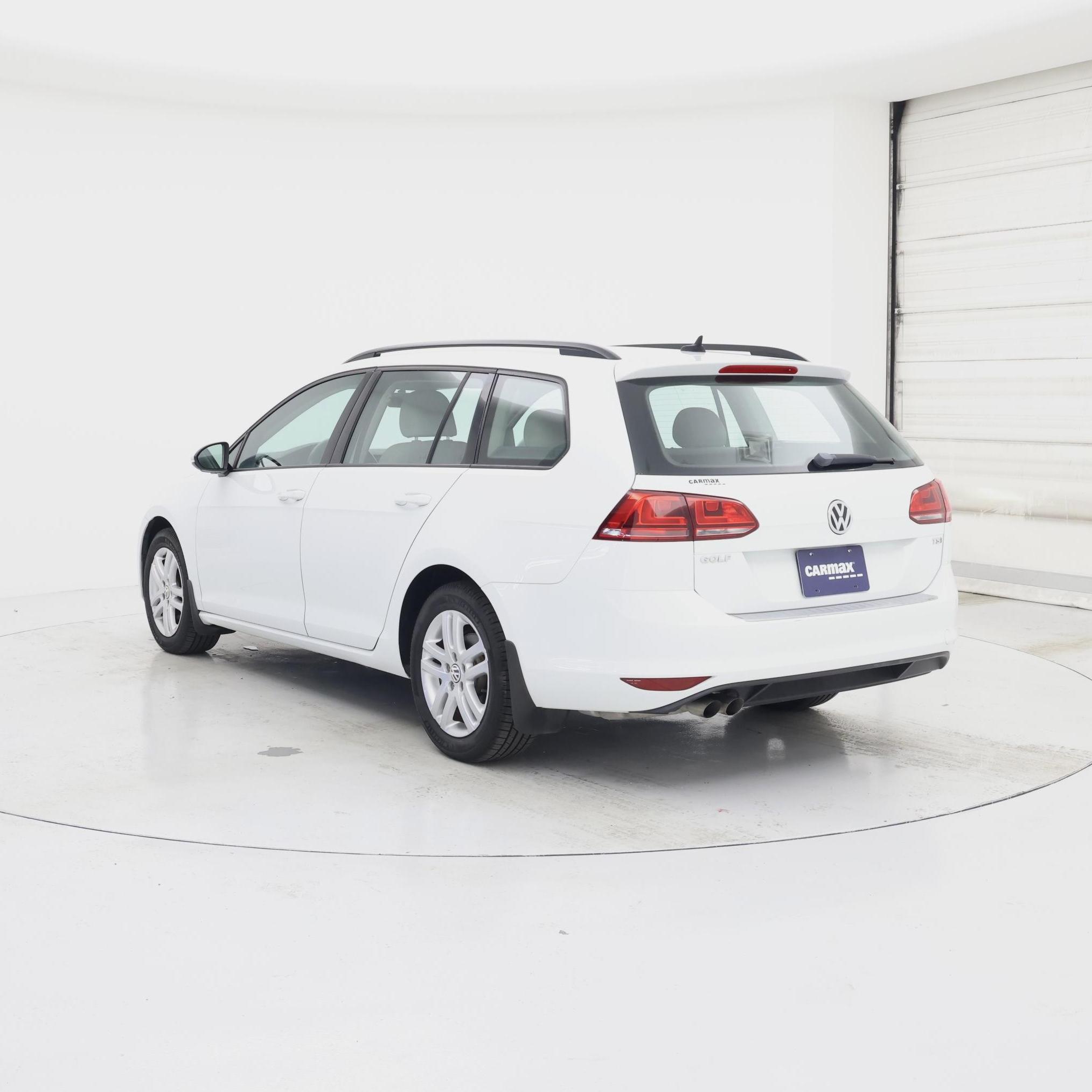 Thumbnail: 2015 Volkswagen Golf - 2