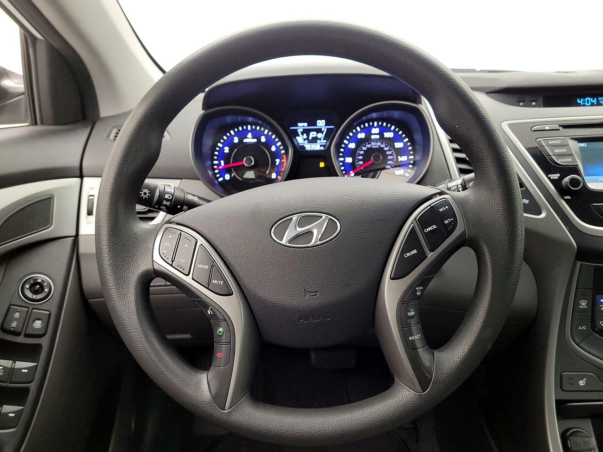 Thumbnail: 2014 Hyundai Elantra - 10