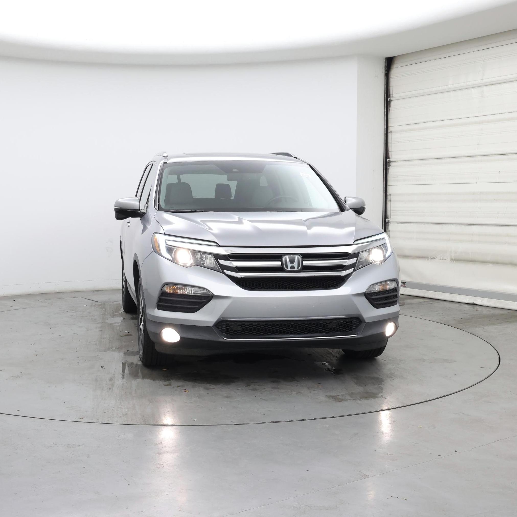 Thumbnail: 2017 Honda Pilot - 5