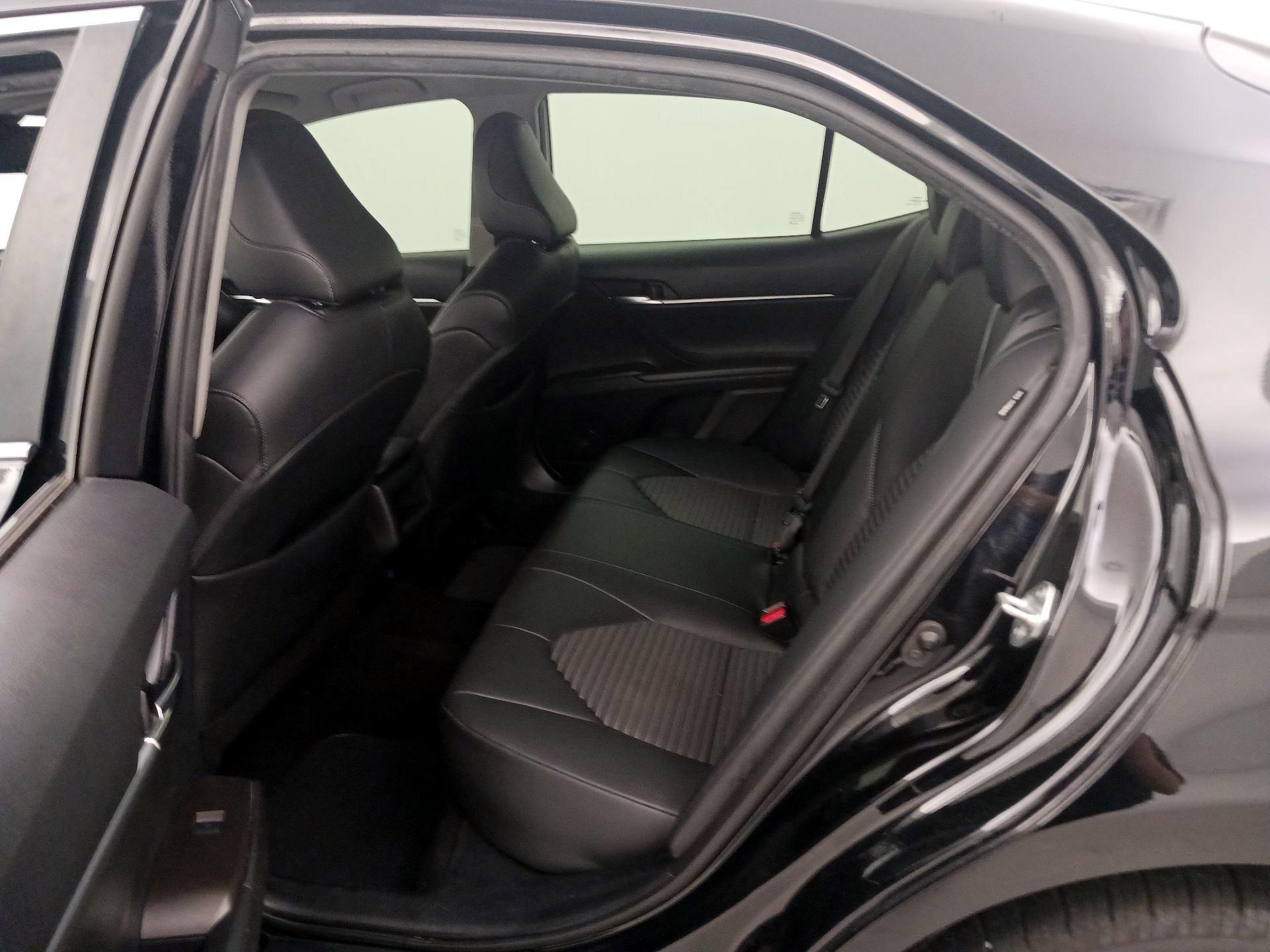 Thumbnail: 2022 Toyota Camry - 19