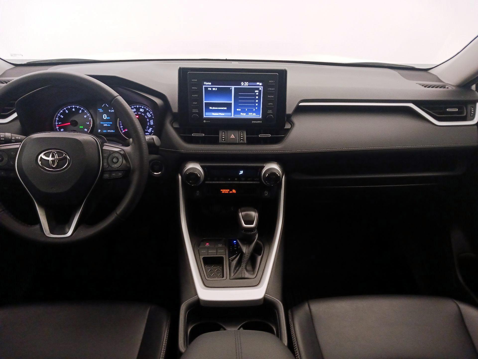 Thumbnail: 2021 Toyota RAV4 - 9