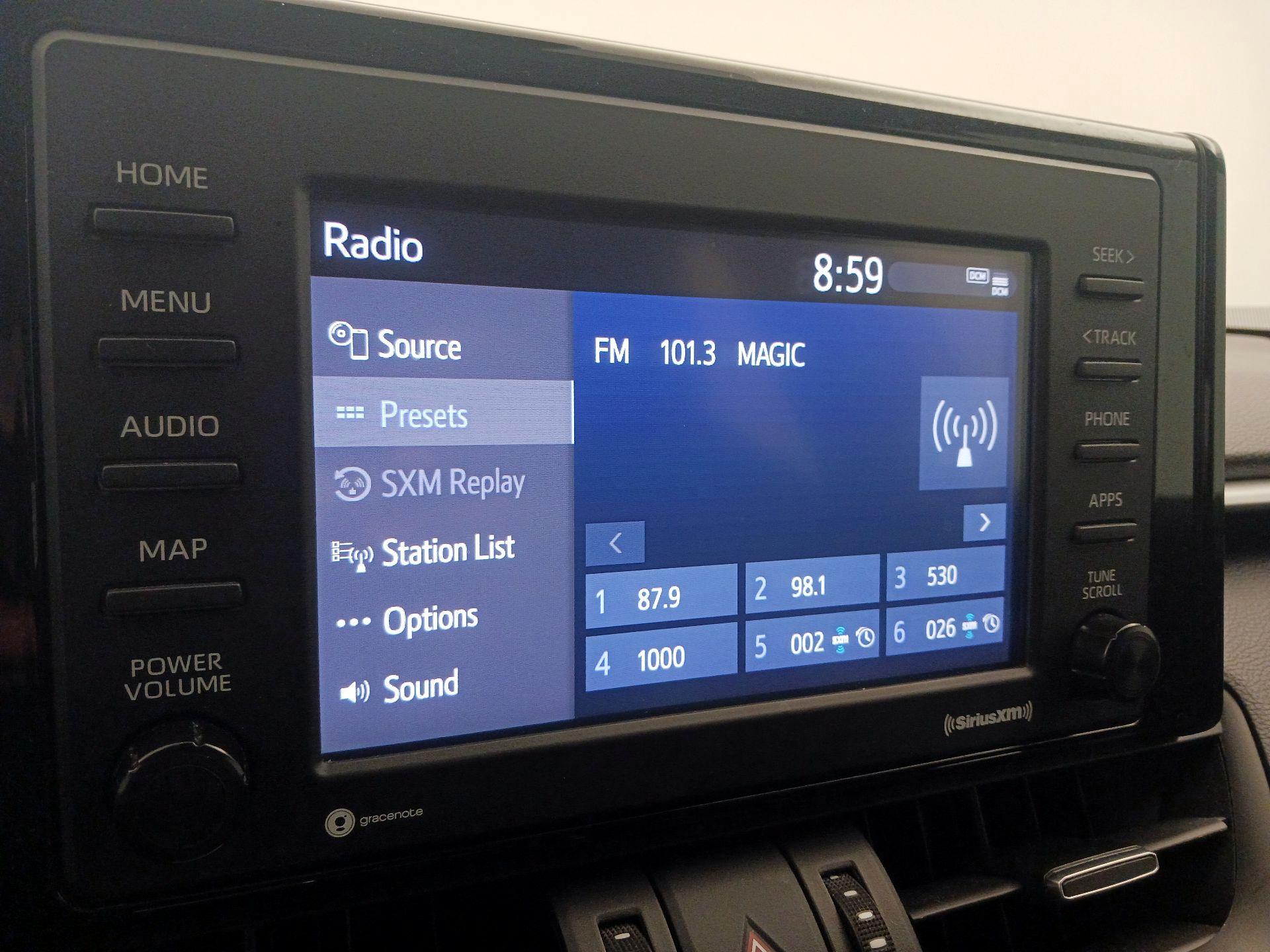 Thumbnail: 2021 Toyota RAV4 - 15