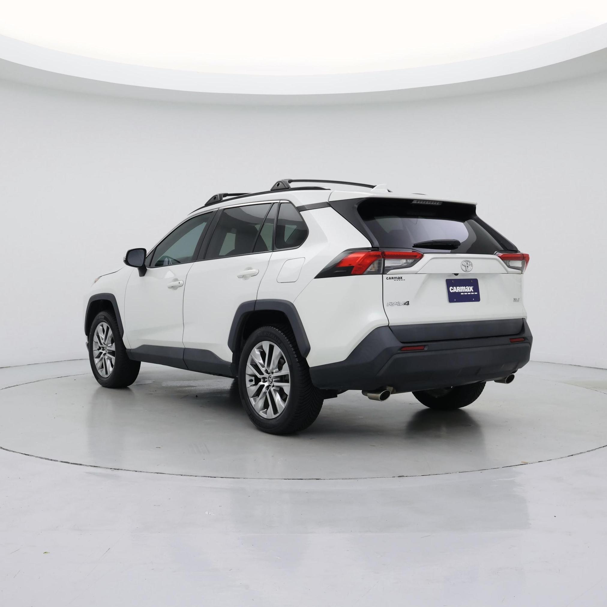 Thumbnail: 2021 Toyota RAV4 - 2