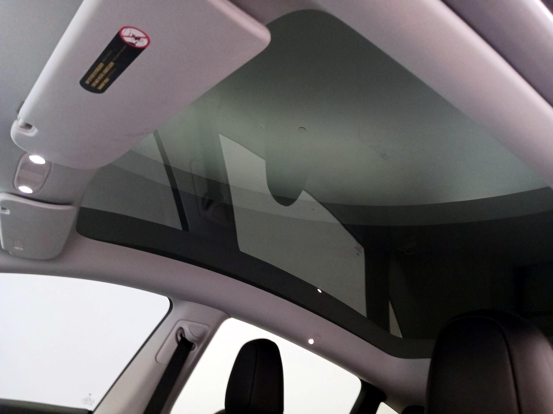 Thumbnail: 2023 Tesla Model Y - 19