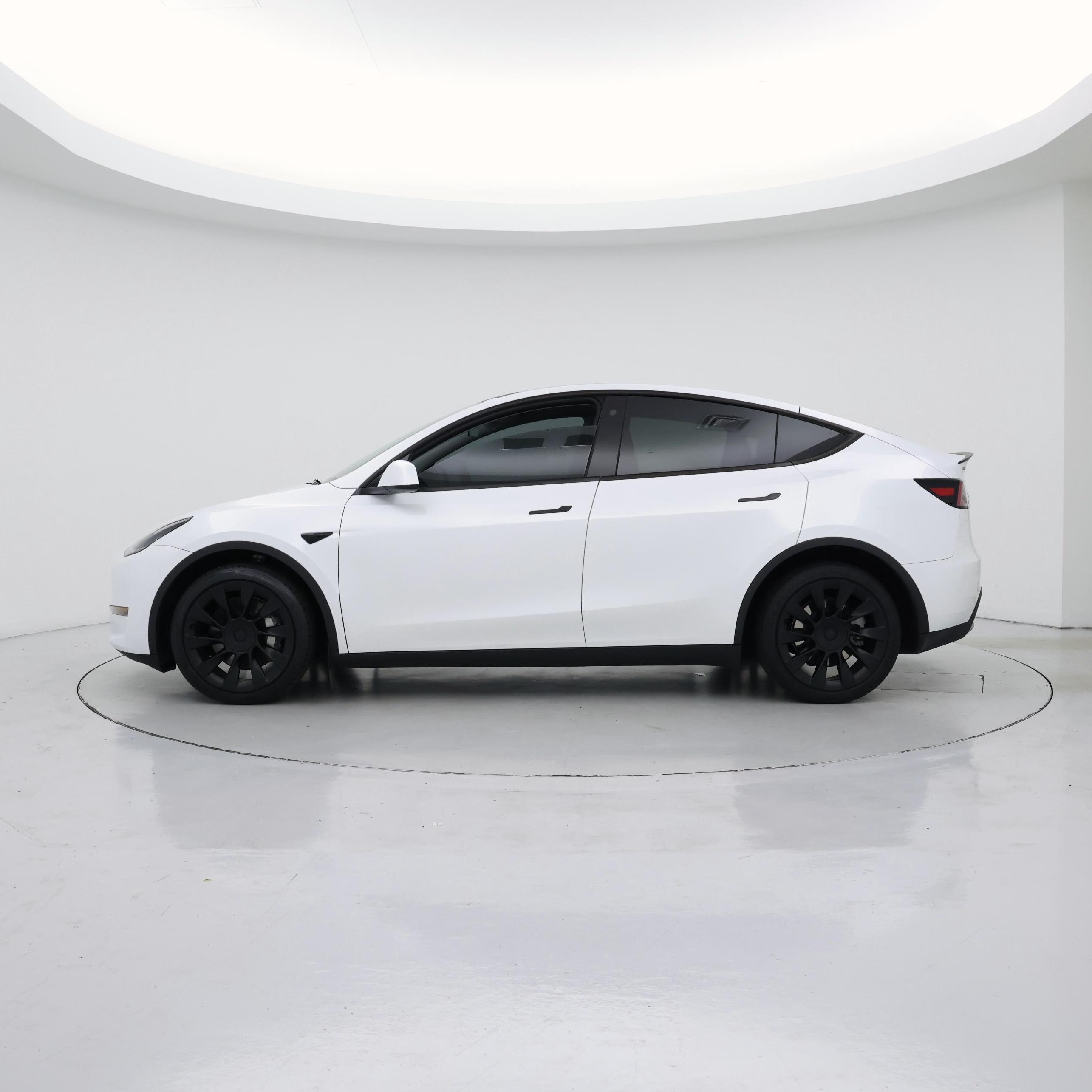 Thumbnail: 2023 Tesla Model Y - 3