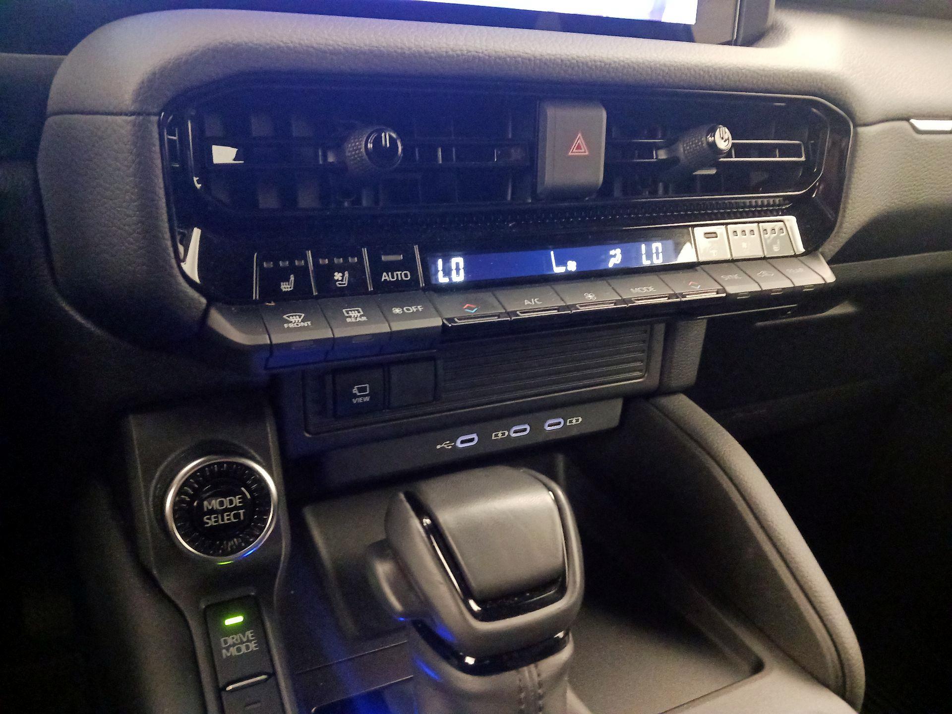 Thumbnail: 2024 Toyota Land Cruiser - 16