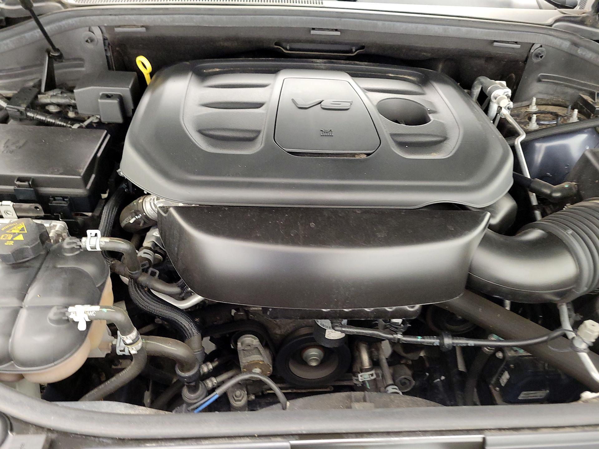 Thumbnail: 2020 Jeep Grand Cherokee - 17