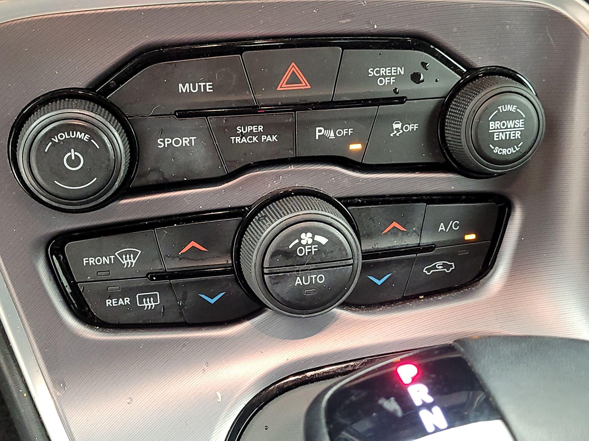 Thumbnail: 2020 Dodge Challenger - 16