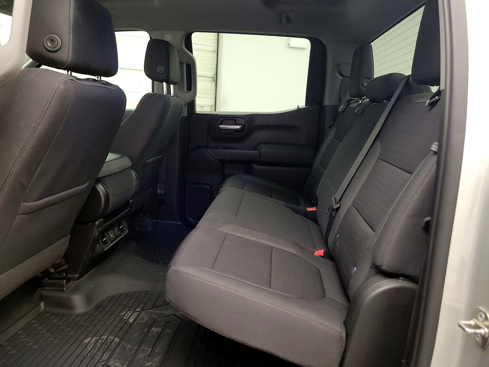 Thumbnail: 2020 Chevrolet Silverado 1500 - 19