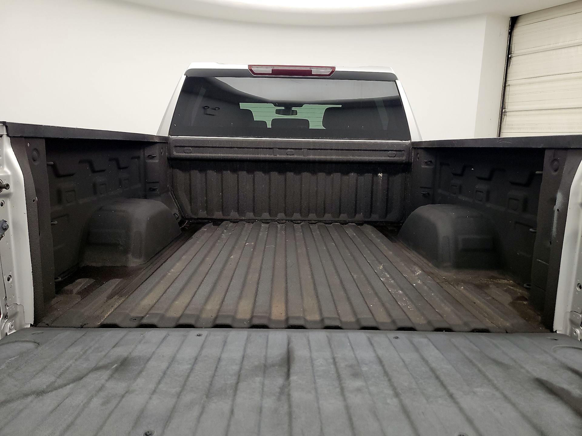 Thumbnail: 2020 Chevrolet Silverado 1500 - 20