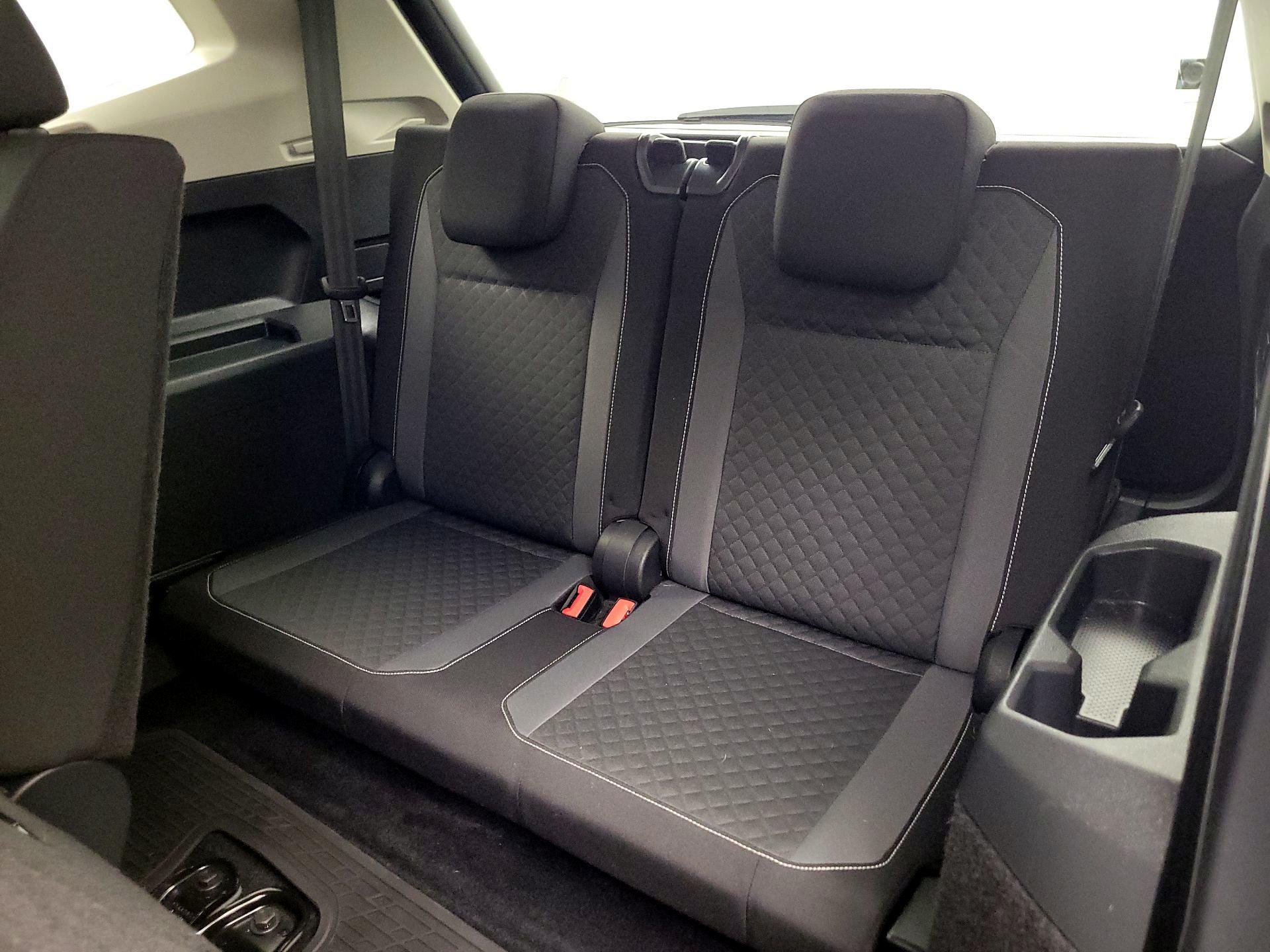 Thumbnail: 2021 Volkswagen Tiguan - 20