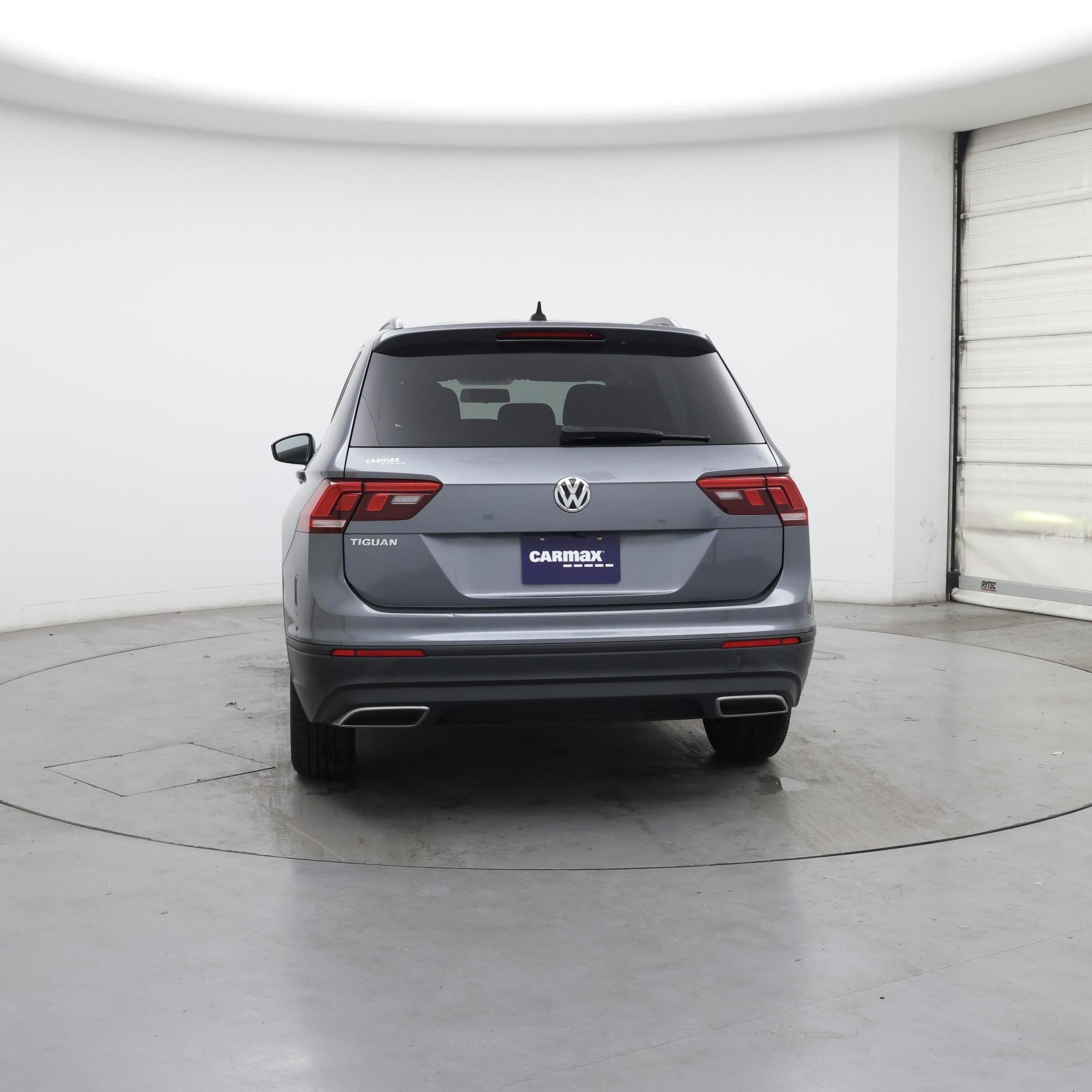 Thumbnail: 2021 Volkswagen Tiguan - 6