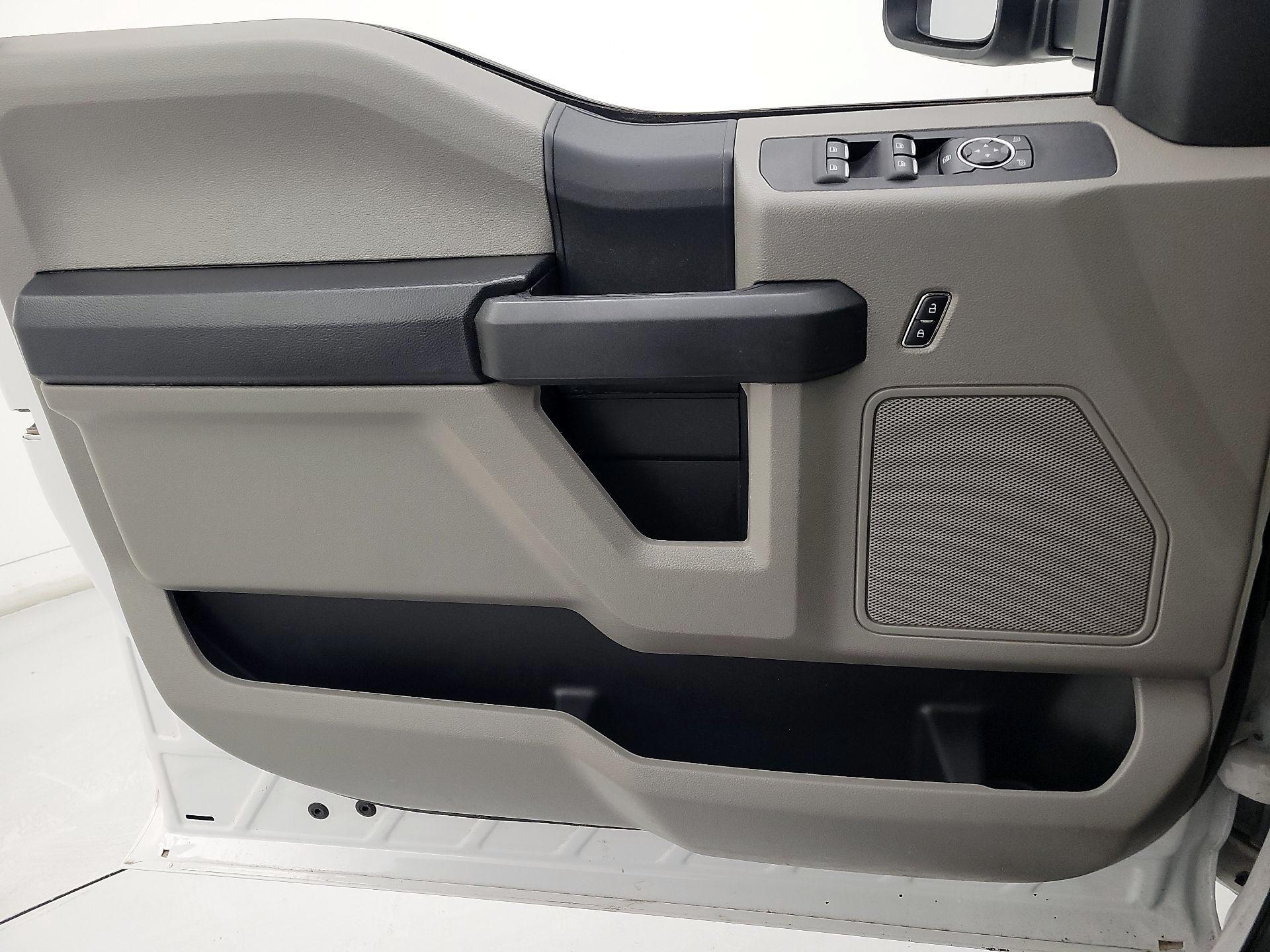 Thumbnail: 2020 Ford F-350 - 12