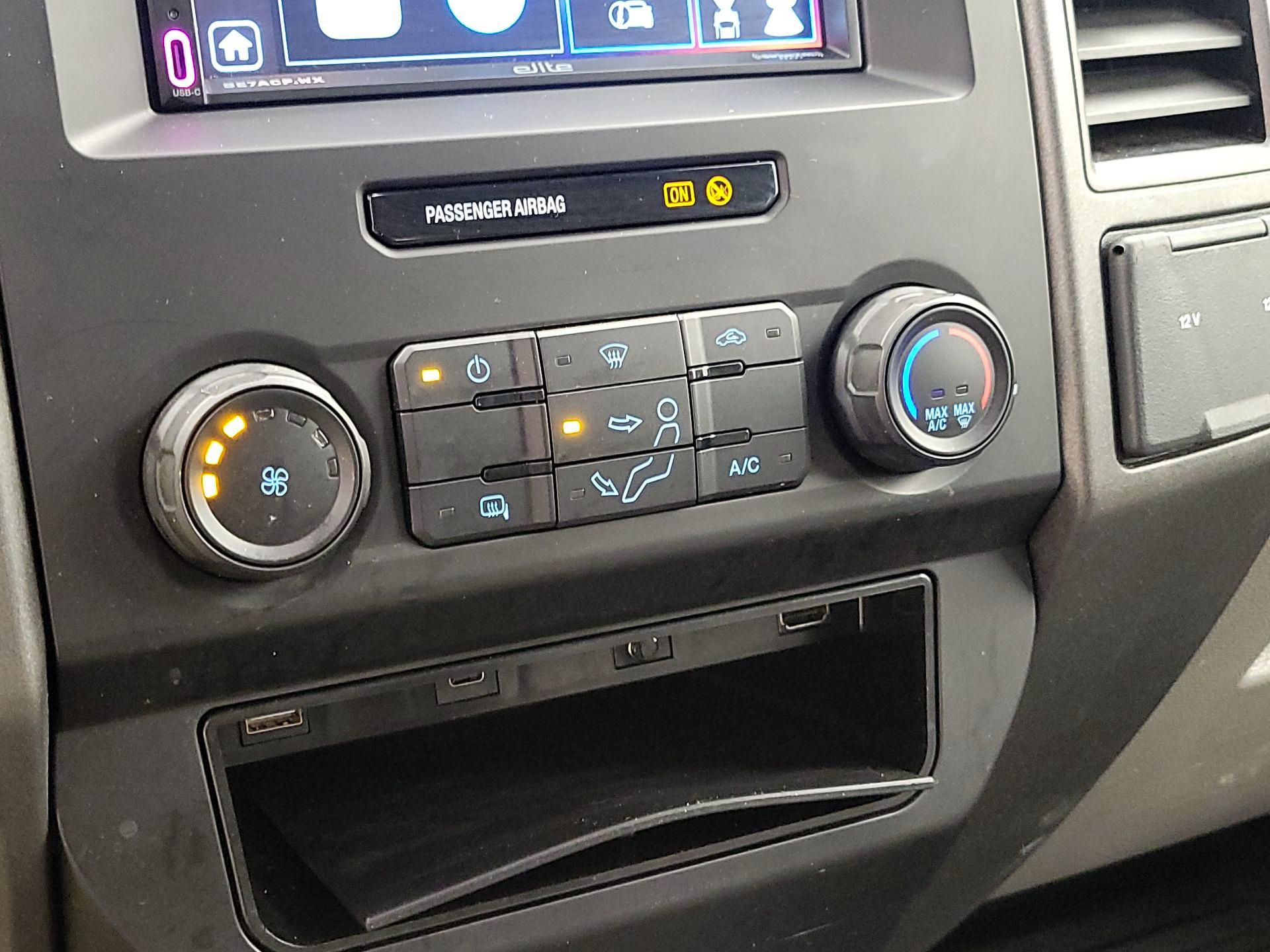 Thumbnail: 2020 Ford F-350 - 16