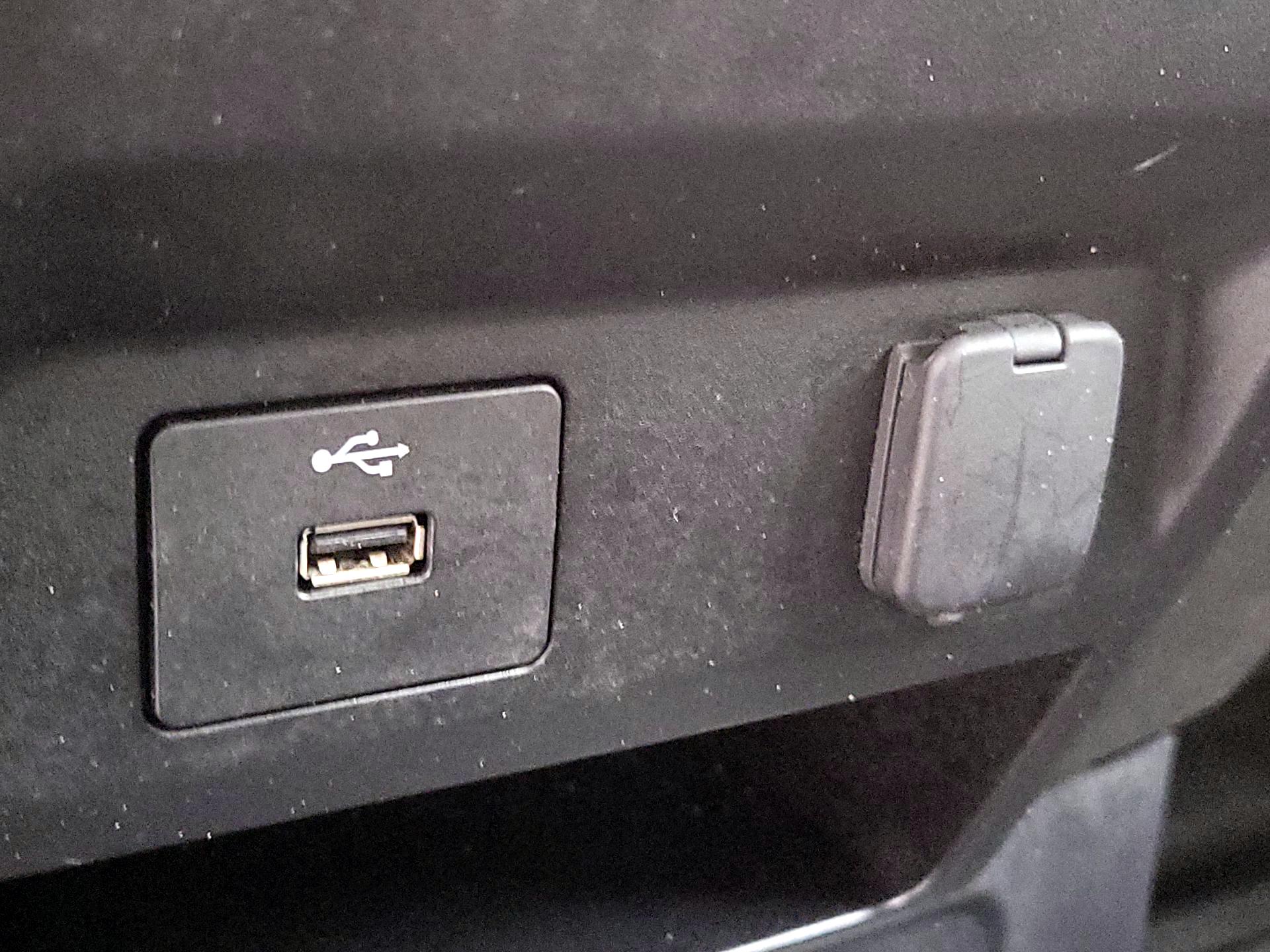 Thumbnail: 2020 Ford F-350 - 18