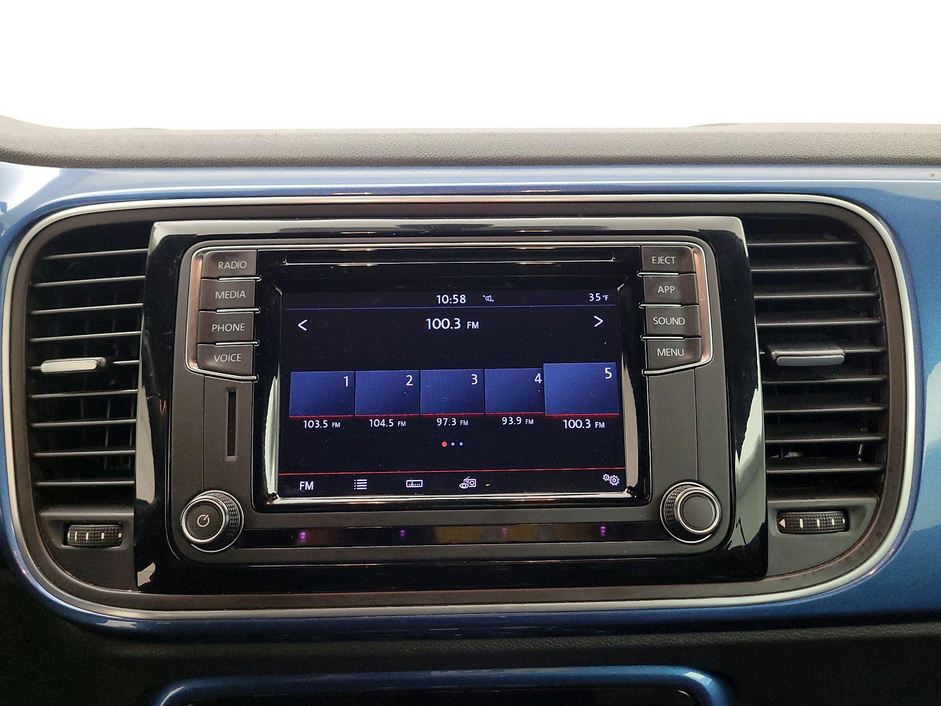 Thumbnail: 2018 Volkswagen Beetle - 13