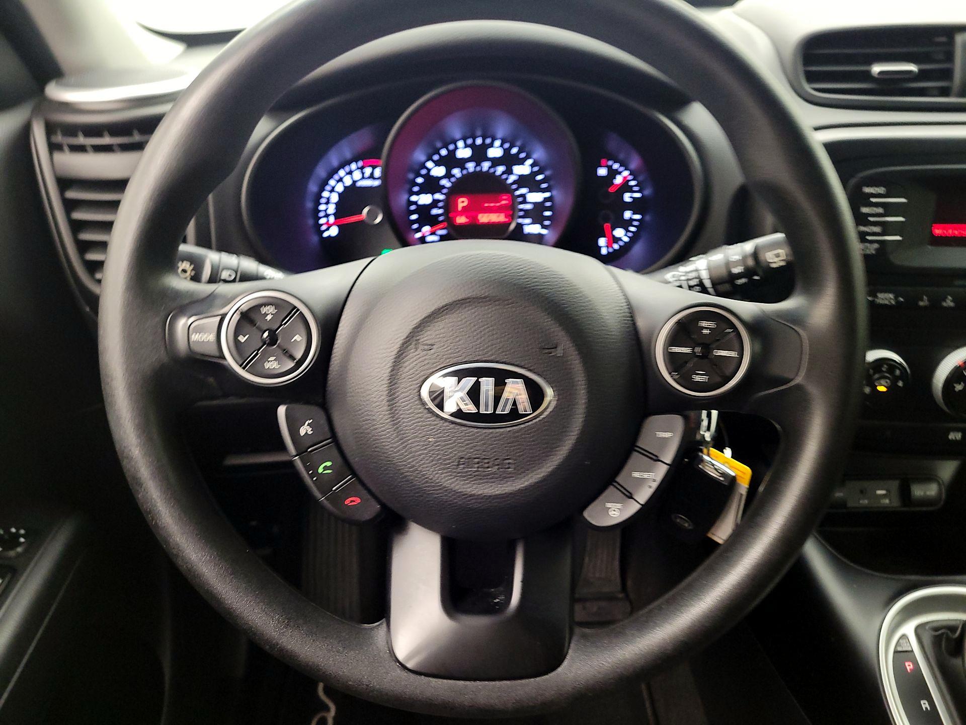 Thumbnail: 2016 Kia Soul - 10