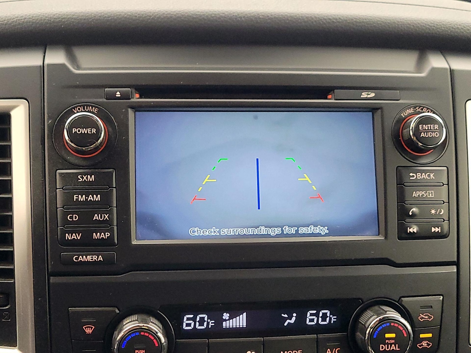 2018 Nissan Titan XD SV - Photo 10