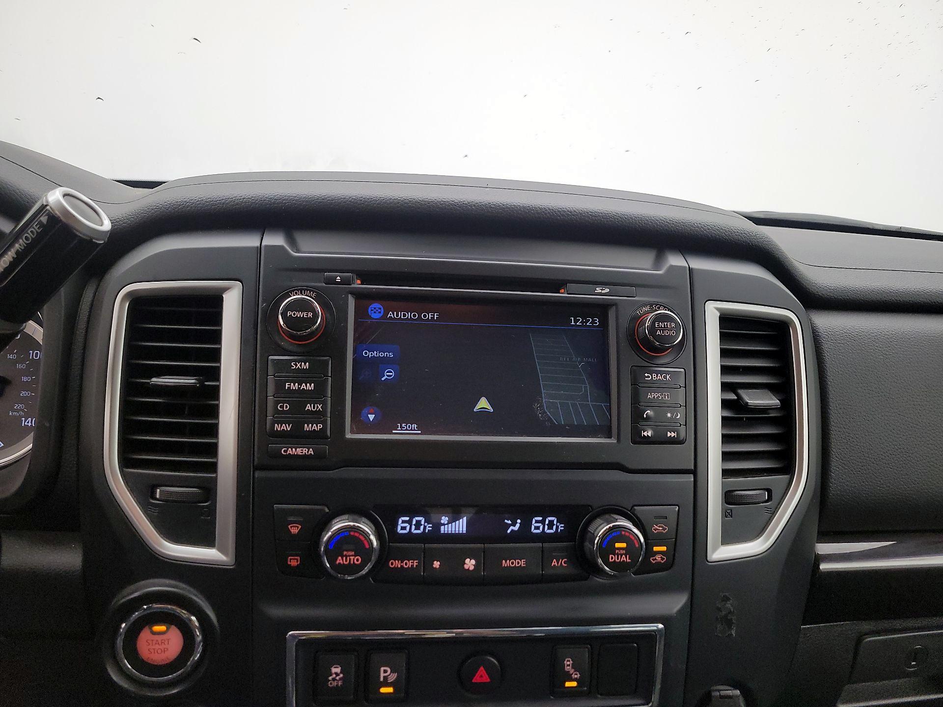 Thumbnail: 2018 Nissan Titan - 15