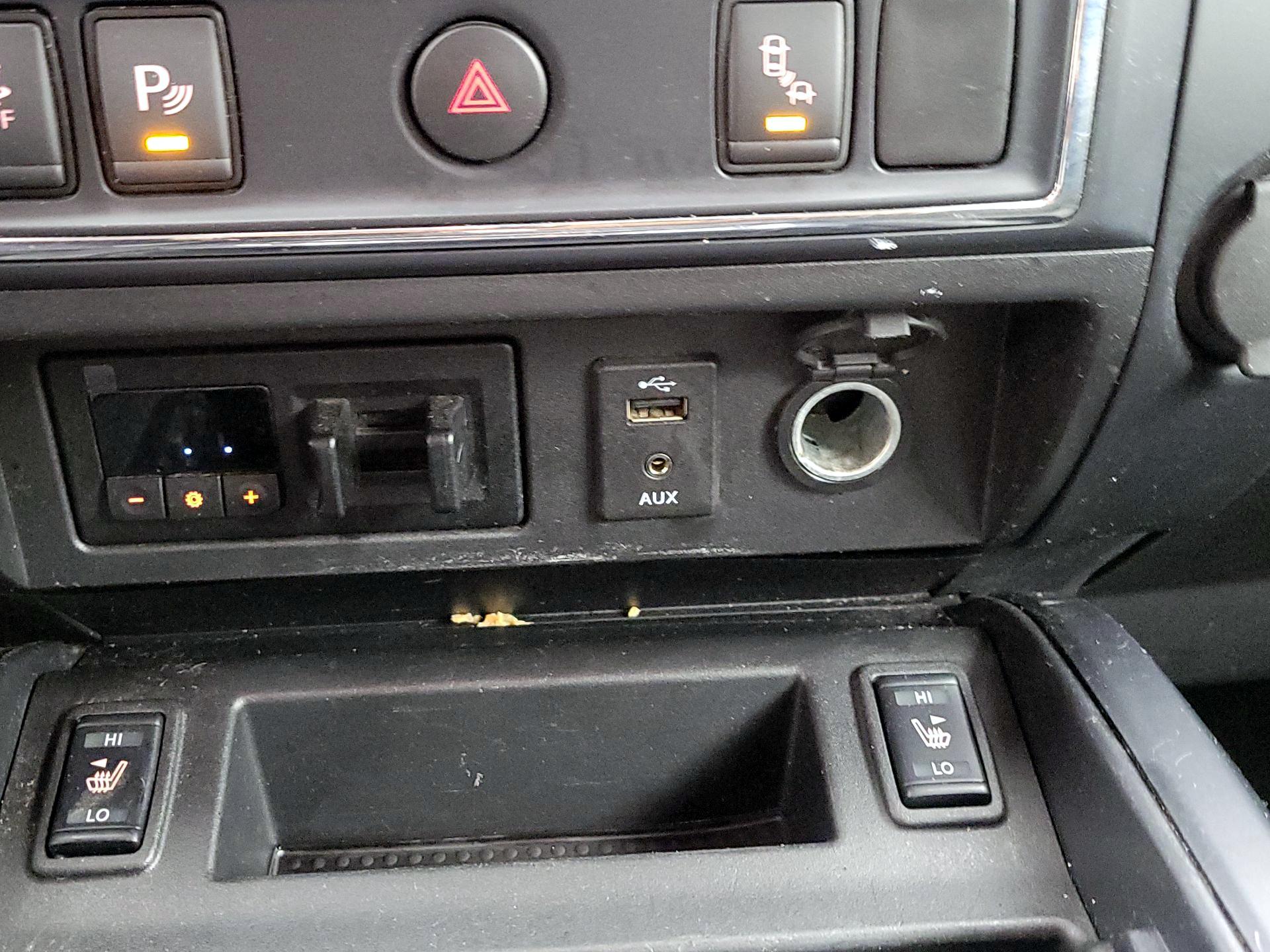 Thumbnail: 2018 Nissan Titan - 18