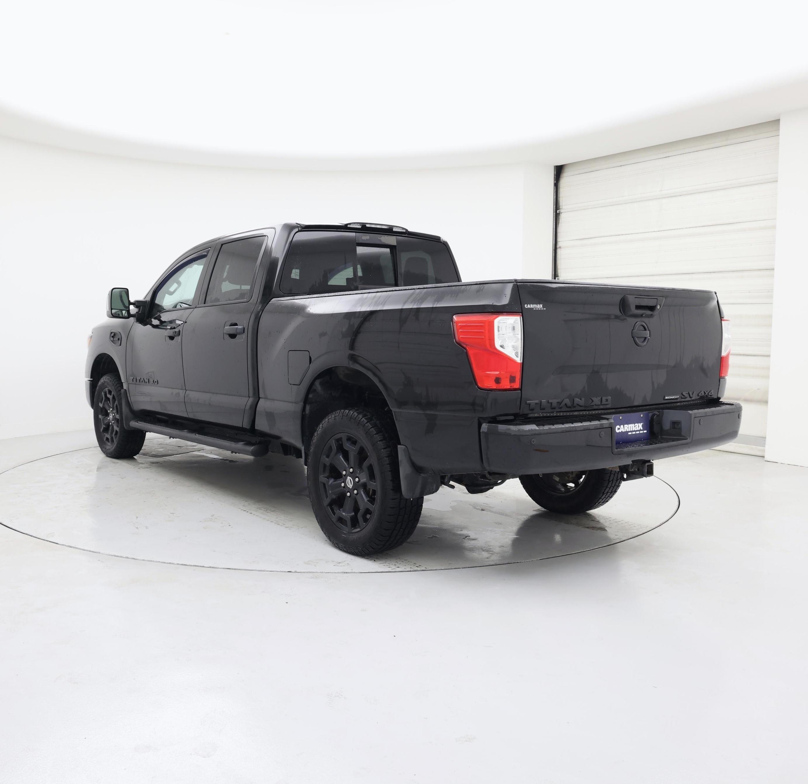 Thumbnail: 2018 Nissan Titan - 2