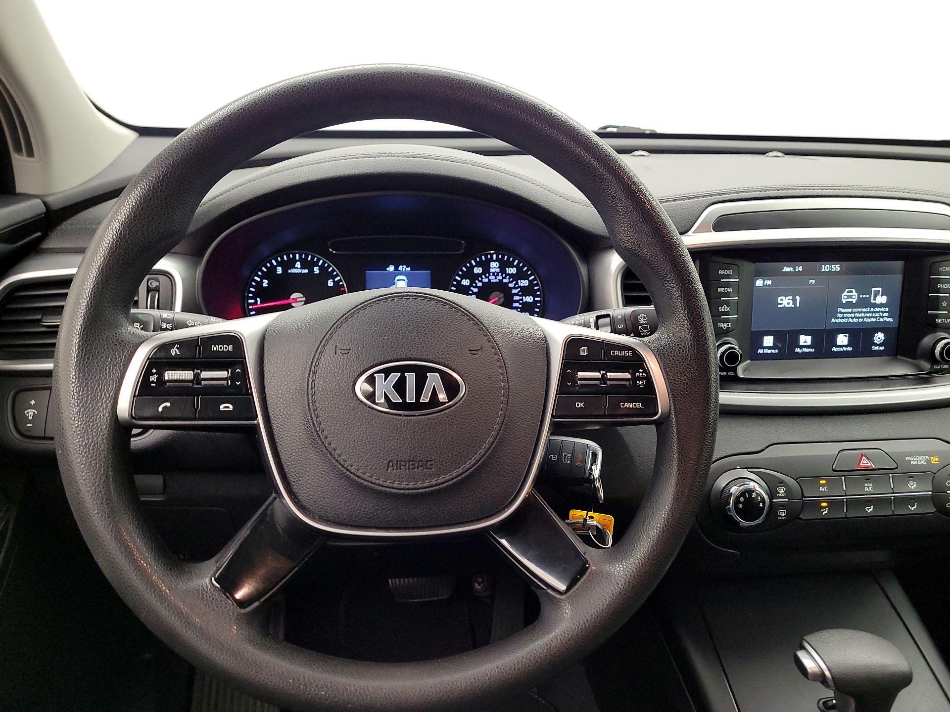 Thumbnail: 2019 Kia Sorento - 10