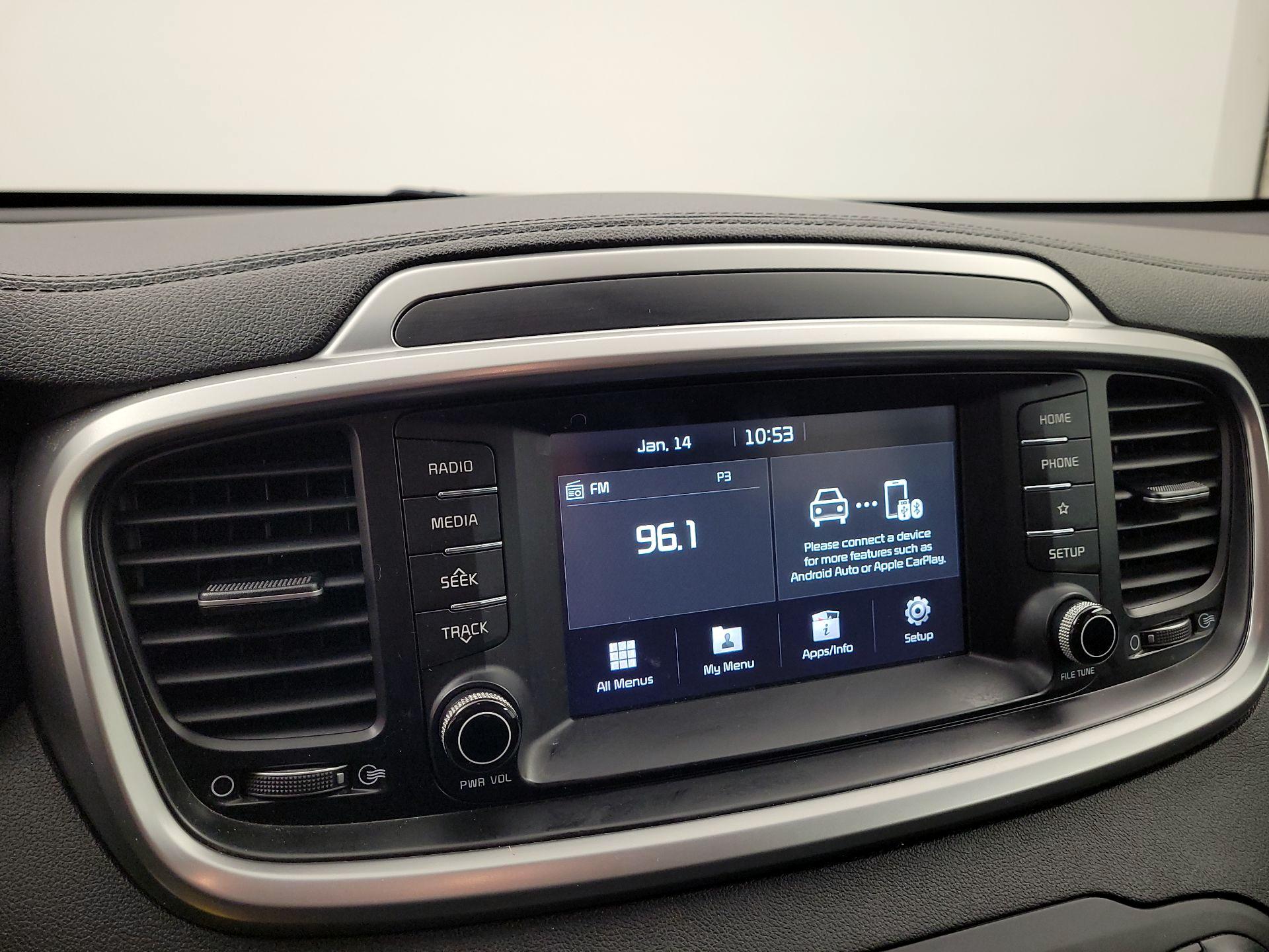 Thumbnail: 2019 Kia Sorento - 13