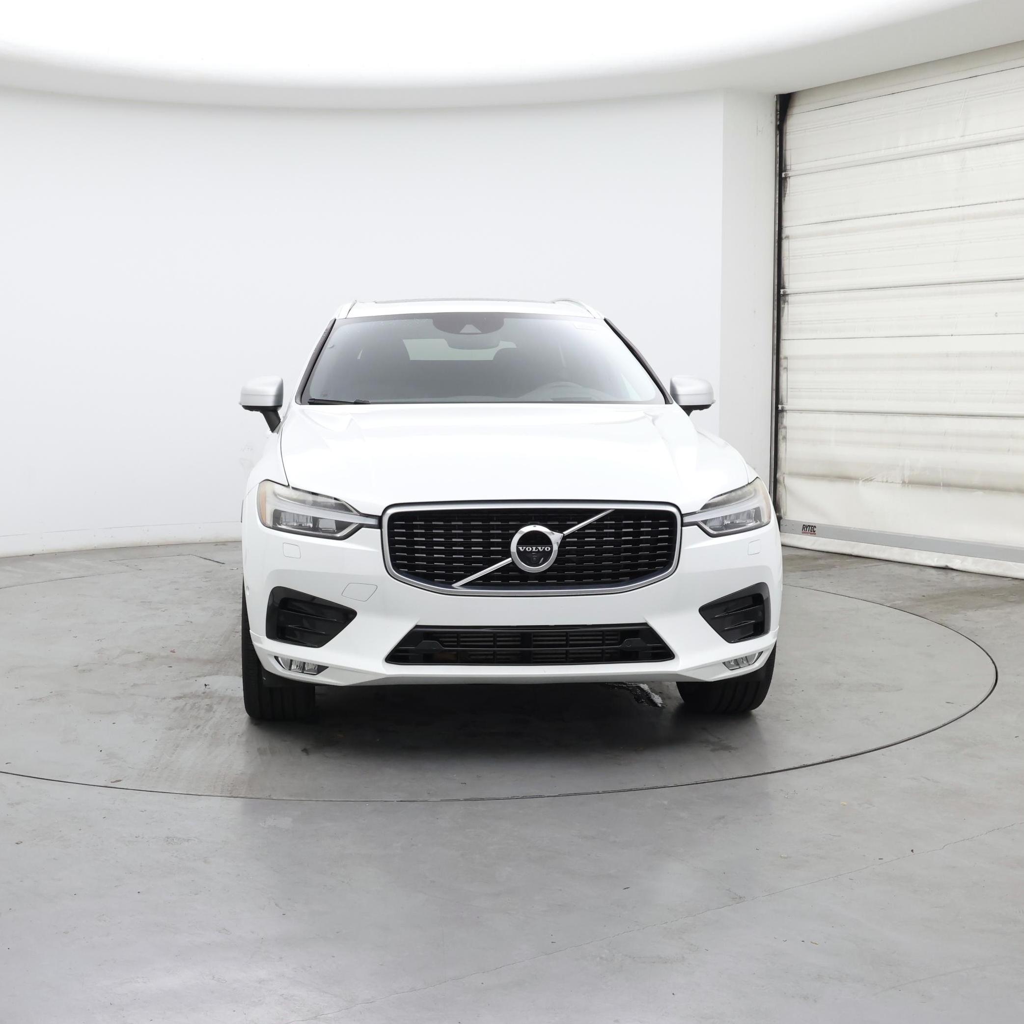Thumbnail: 2018 Volvo XC60 - 5