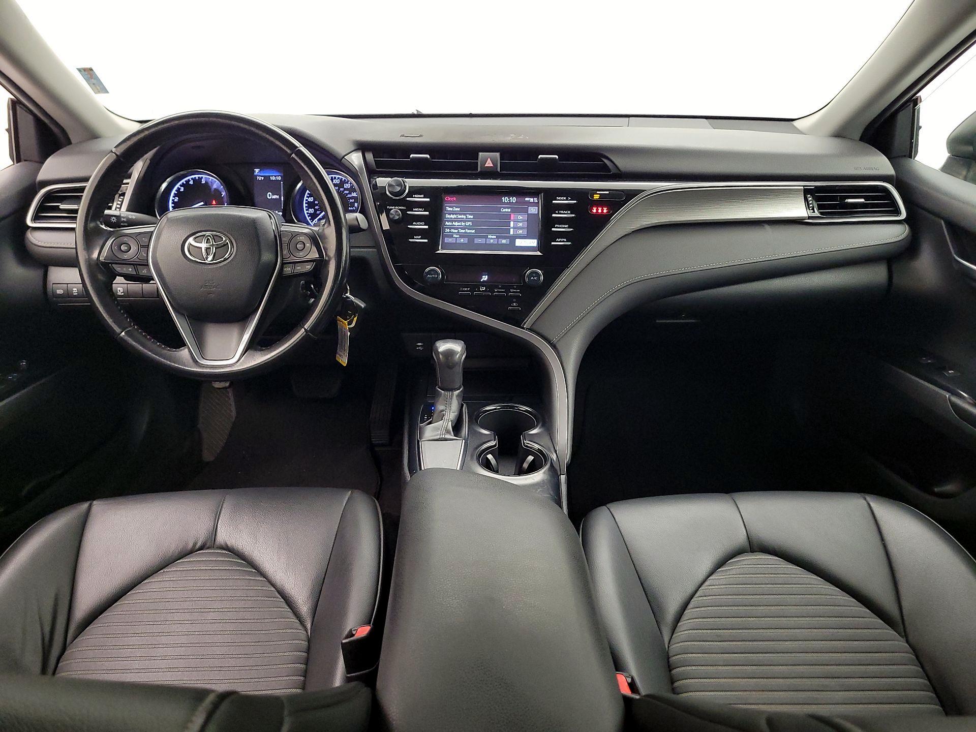 Thumbnail: 2019 Toyota Camry - 9