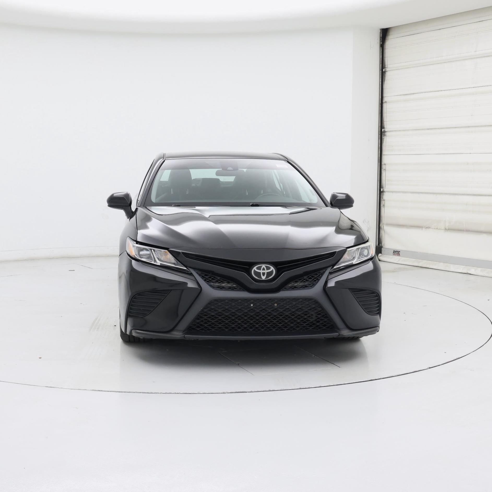 Thumbnail: 2019 Toyota Camry - 5