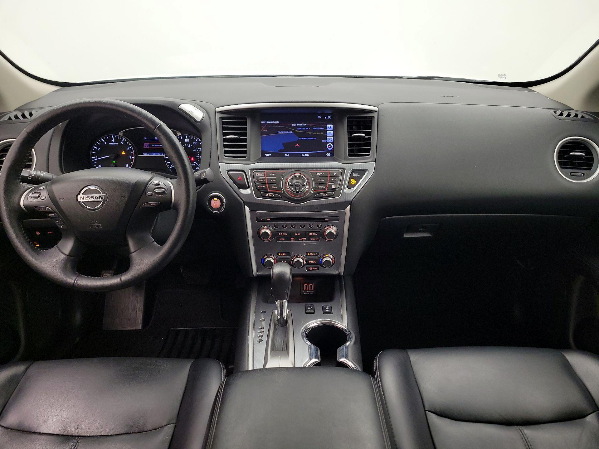 Thumbnail: 2018 Nissan Pathfinder - 9