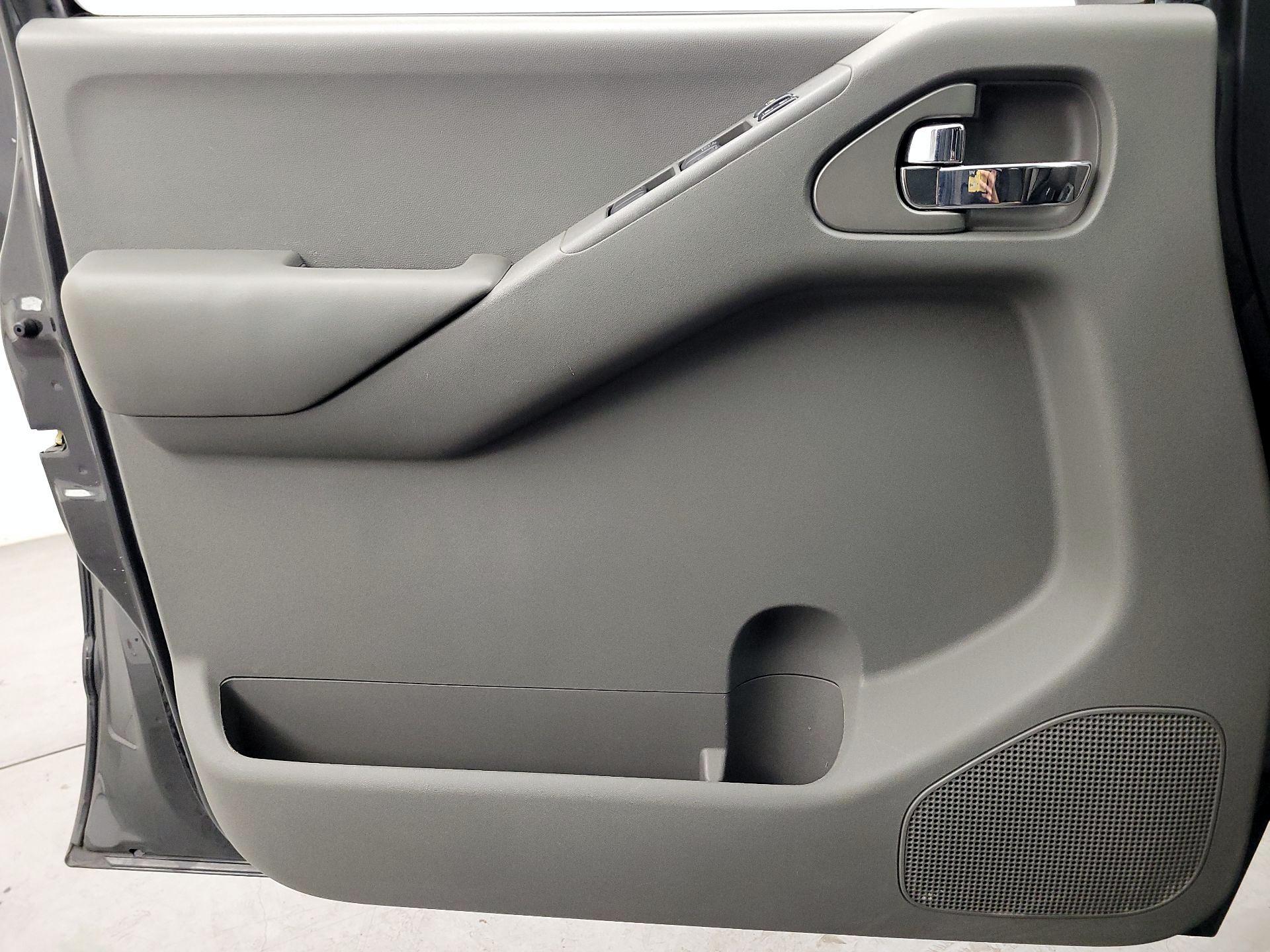 Thumbnail: 2014 Nissan Frontier - 12