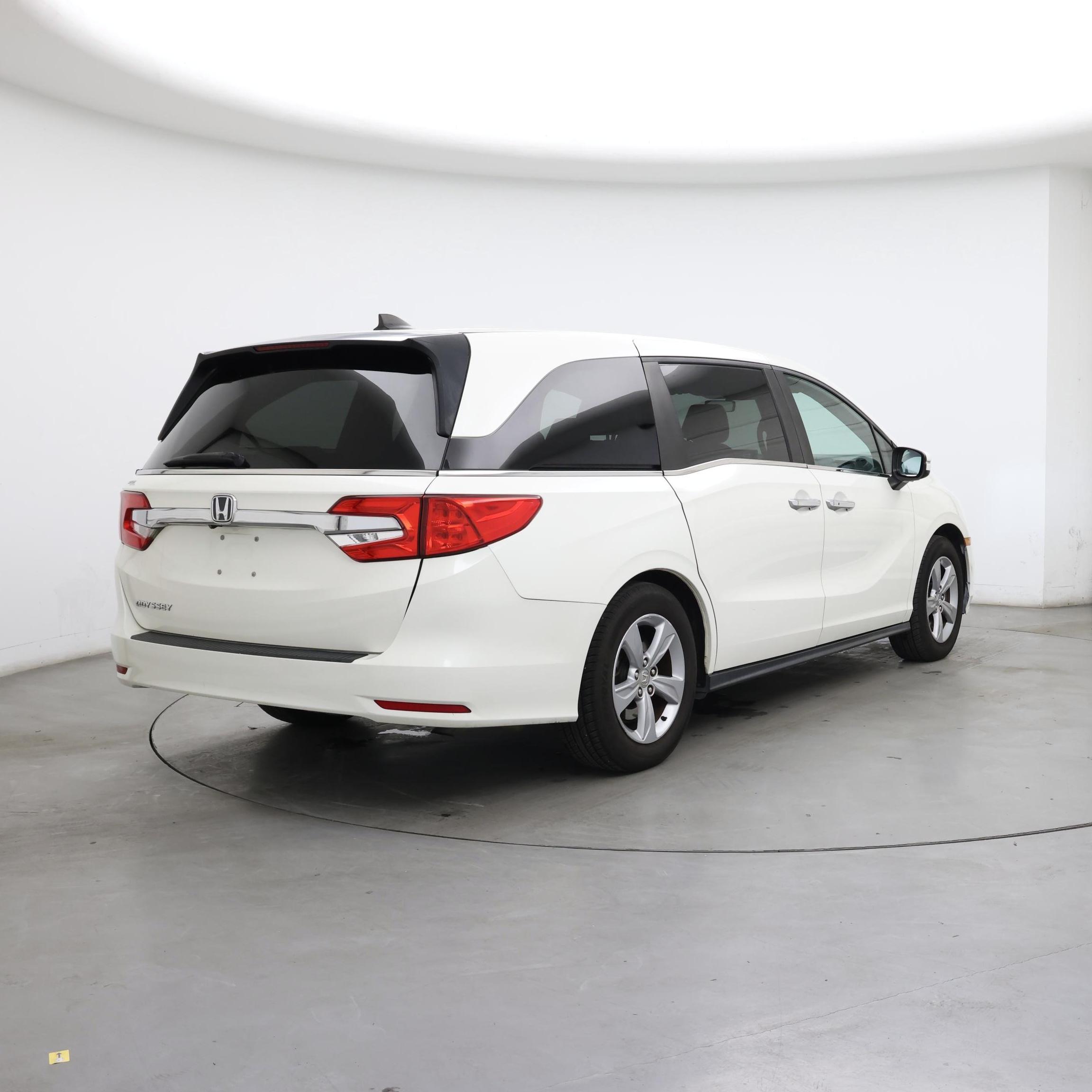 Thumbnail: 2019 Honda Odyssey - 8